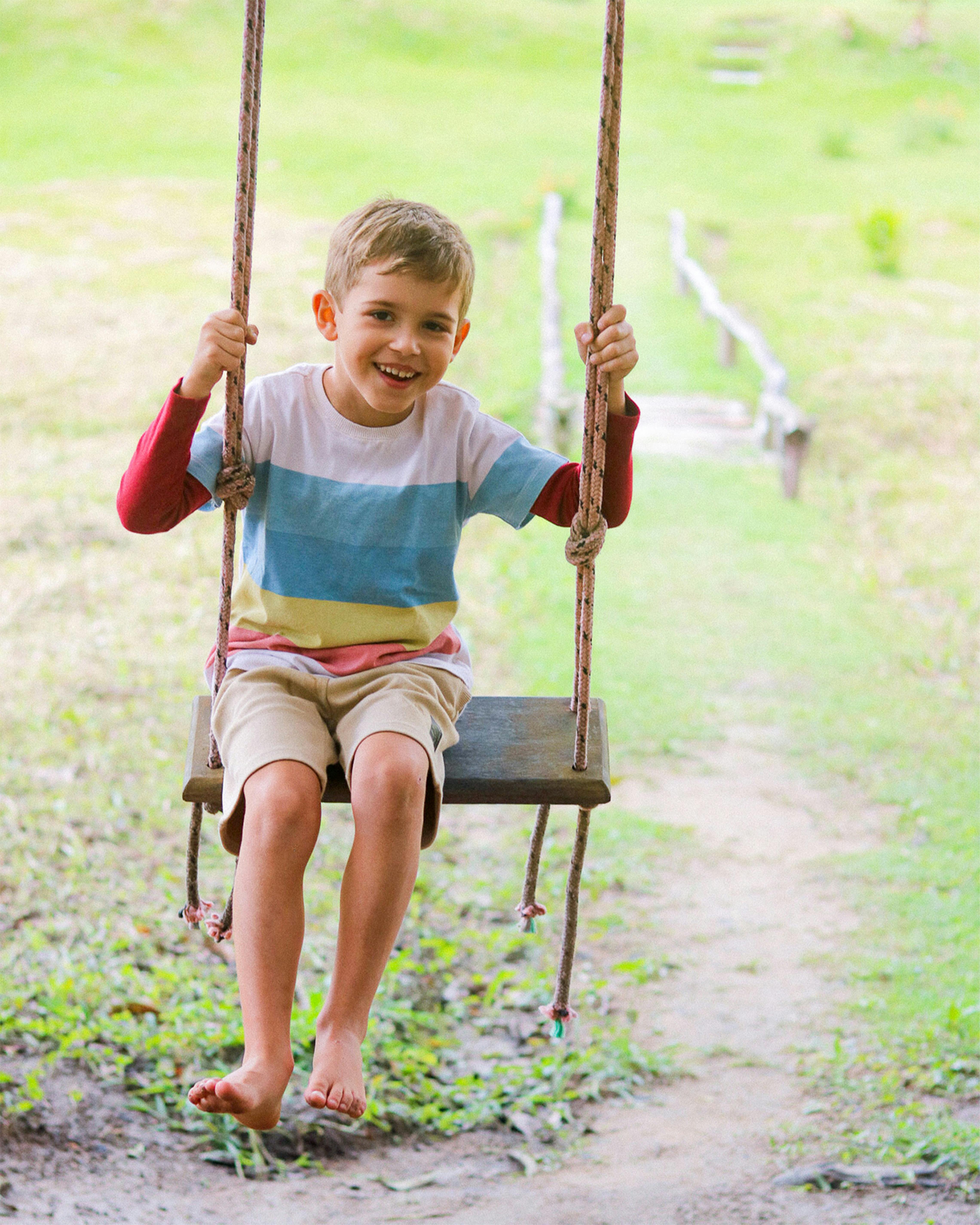 Boy On Swing Photos, Download The BEST Free Boy On Swing Stock