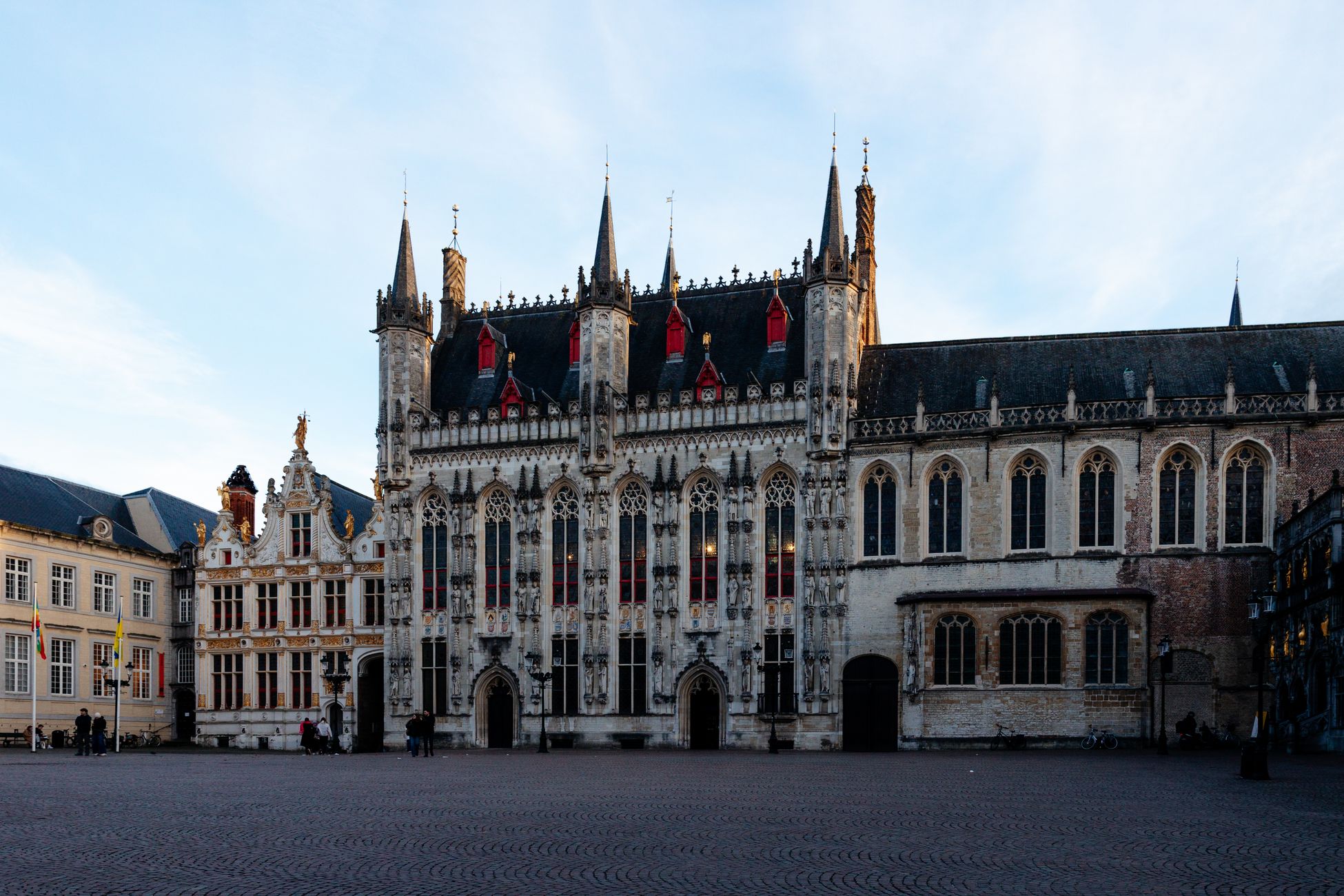 Bestuurder failliet bedrijf niet aansprakelijk, maar moet wel 20.000 euro terugbetalen