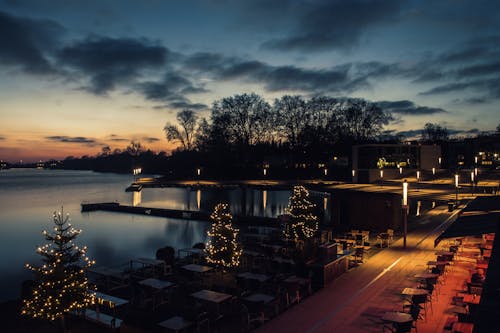 Ilmainen kuvapankkikuva tunnisteilla aamu, arkkitehtuuri, auringonnousu