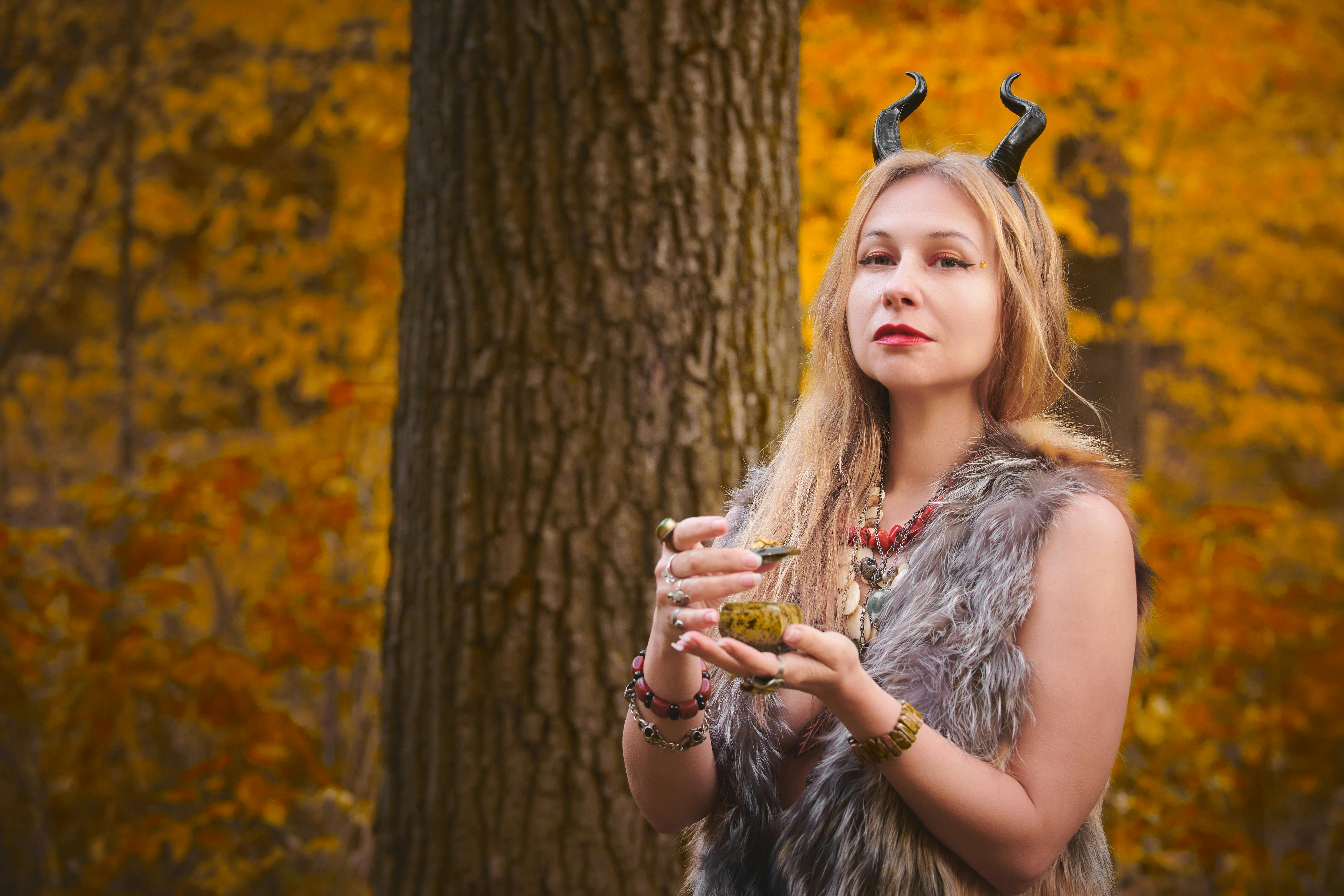 ‘A Discovery of Witches’: When a Vamp Loves a Wiccan (Published 2019) — Photo by Vika Glitter on Pexels
