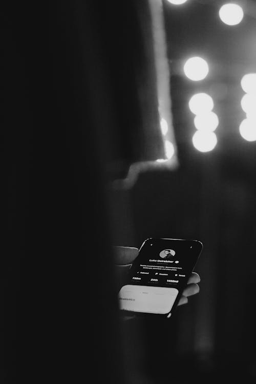 Foto d'estoc gratuïta de aplicació, blanc i negre, bokeh