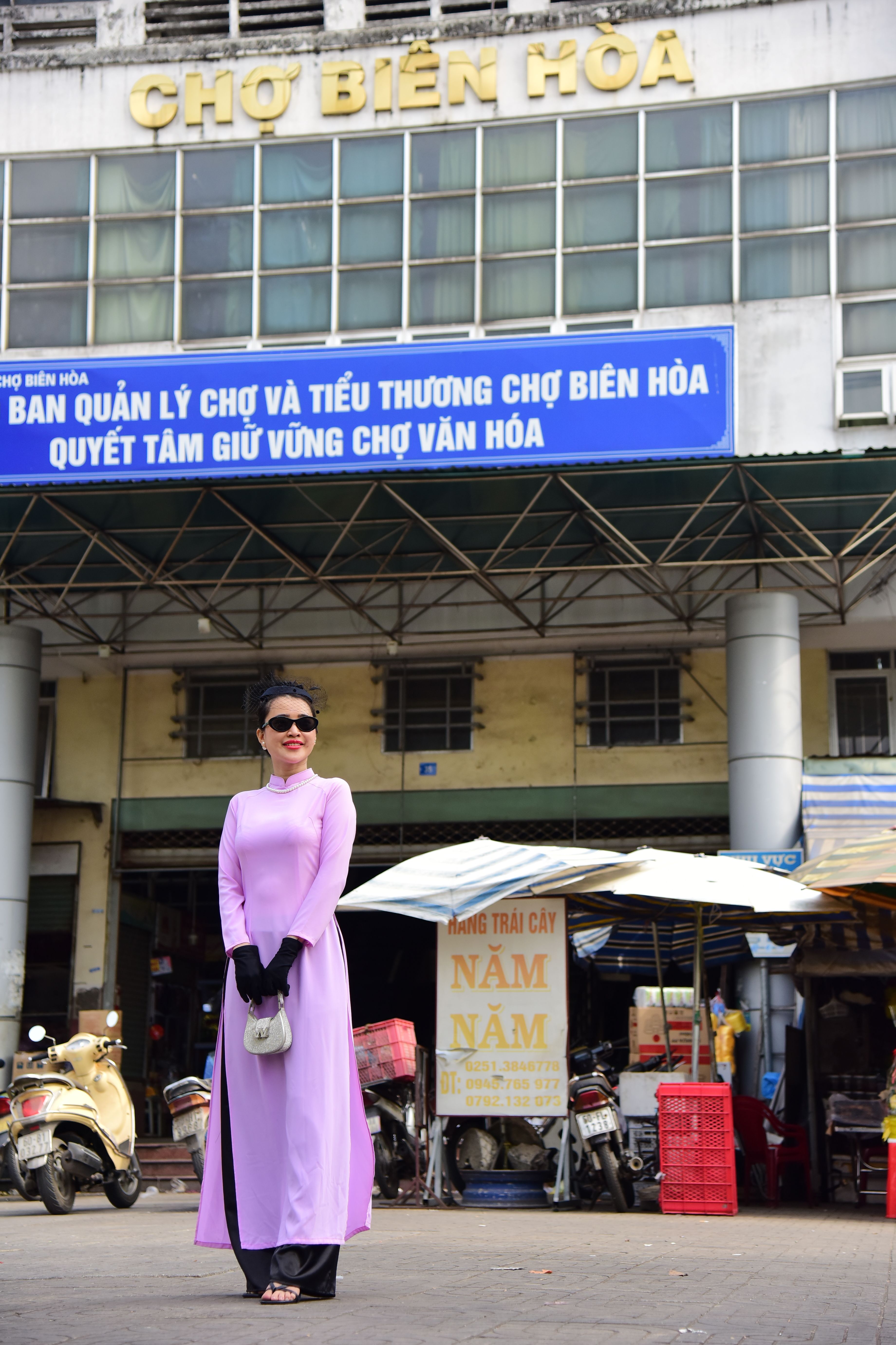 Chợ Biên Hòa cháy dữ dội: Chập điện từ cửa hàng mây tre lan rộng