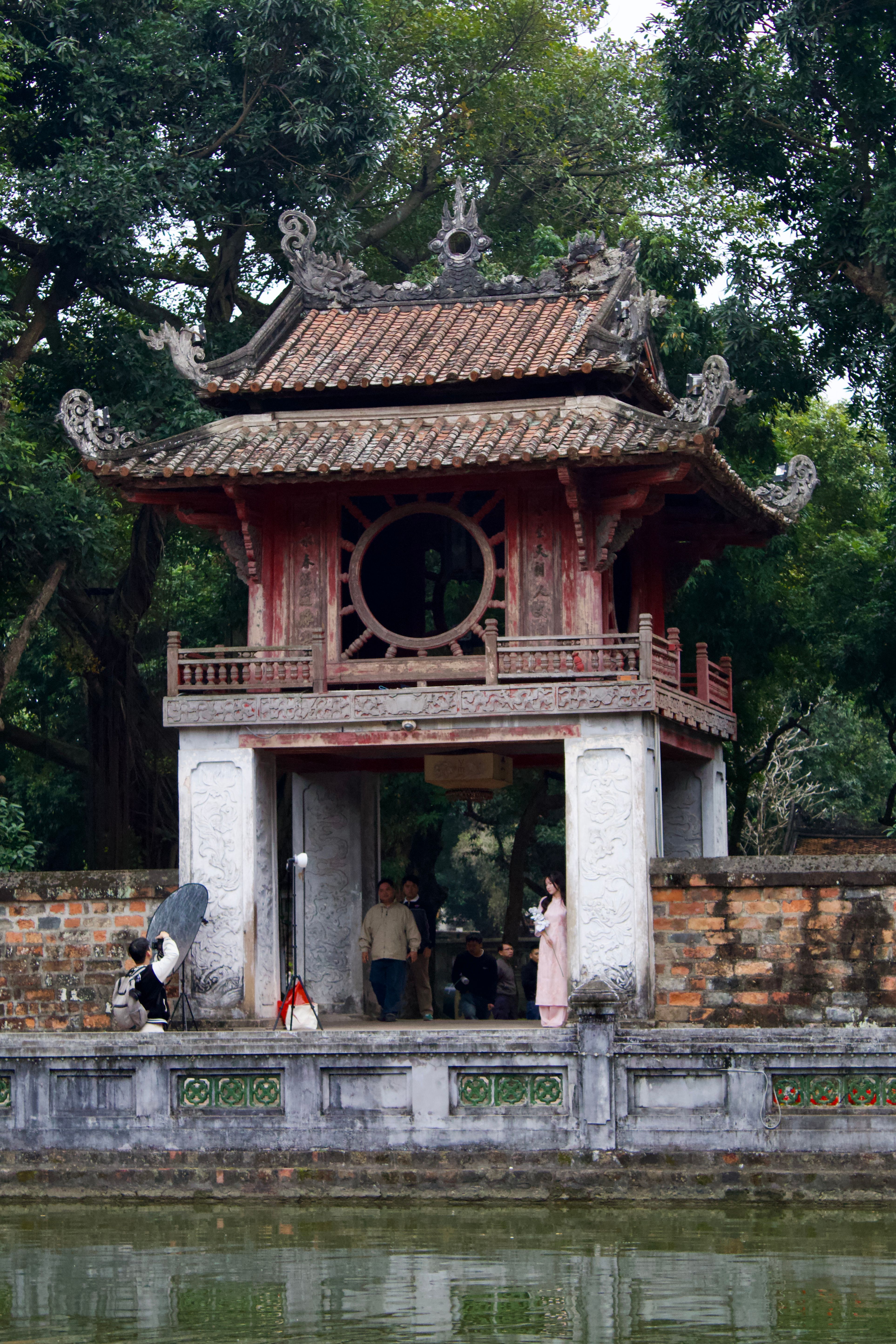 Historic Vietnamese Temple in Lush Garden Setting · Free Stock Photo