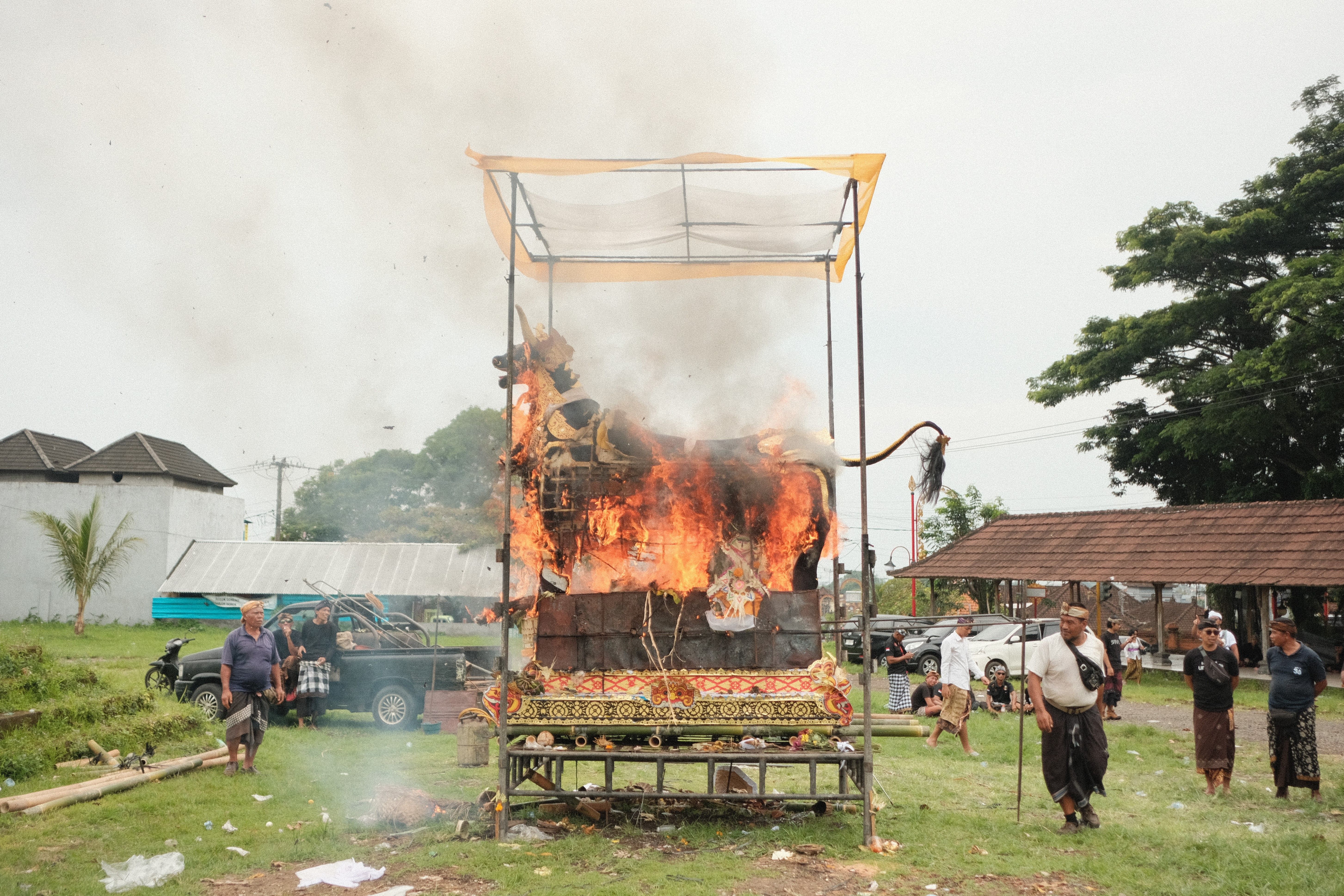 Traditional Cremation Ceremony in Bali · Free Stock Photo