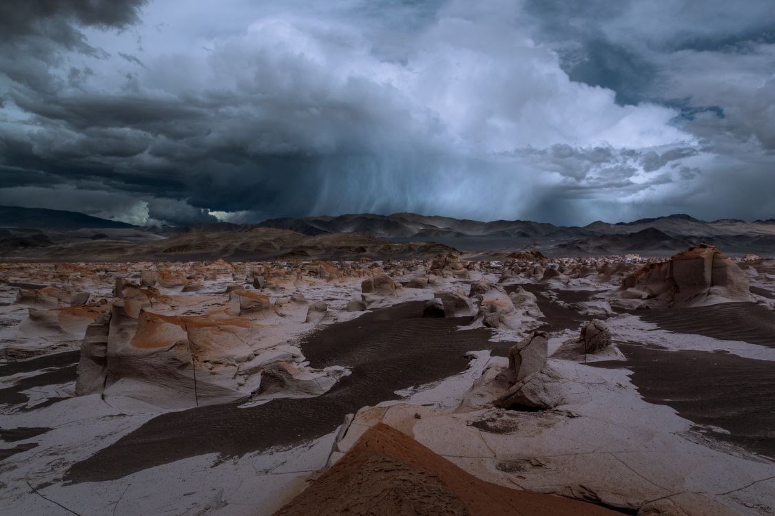 Little Rainfall Dramatic Desert Landscape with Rainstorm · Free Stock Photo