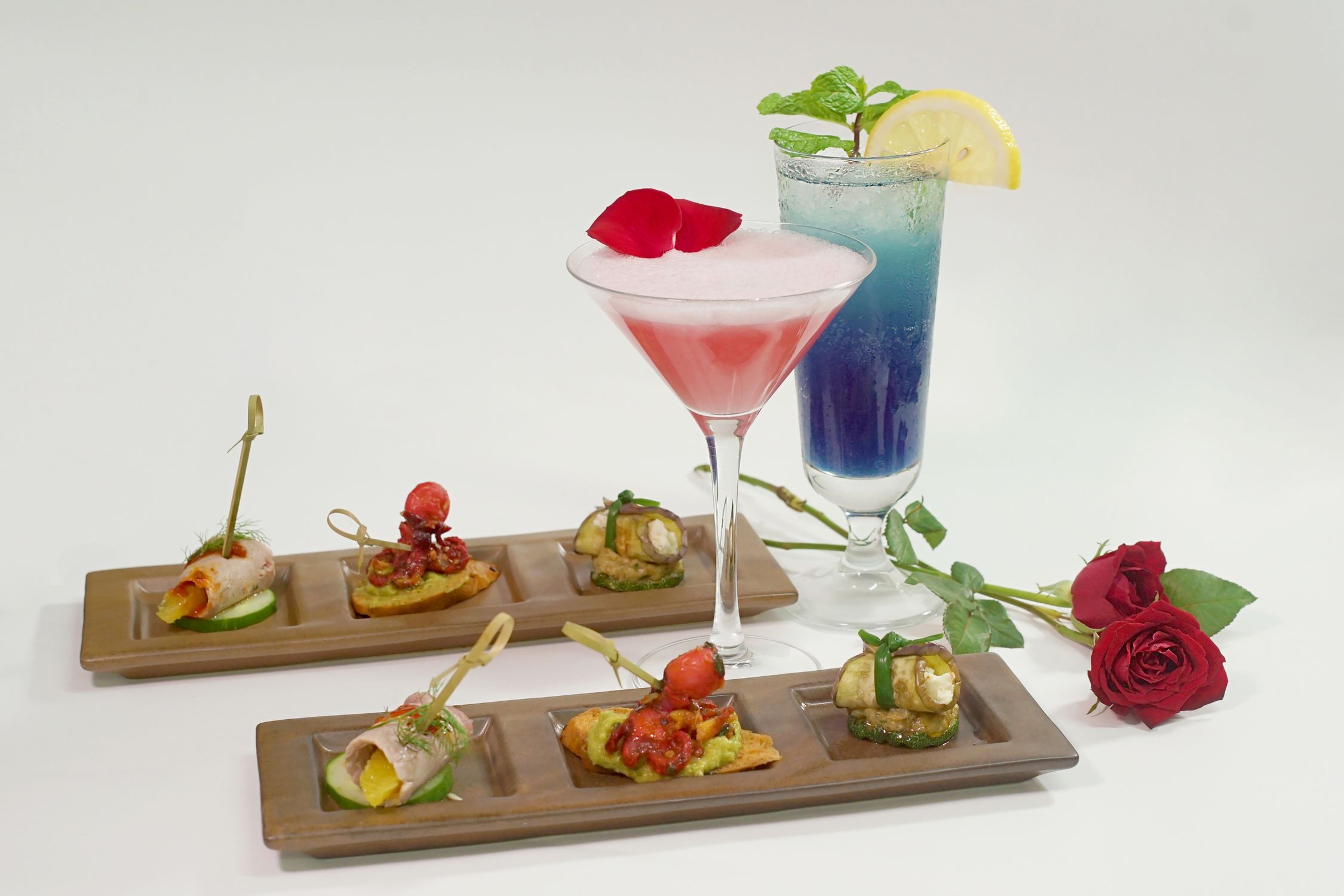 Elegant Cocktail And Appetizers Presentation In Bali Free Stock Photo elegant-cocktail-and-appetizers-presentation-in-bali-free-stock-photo