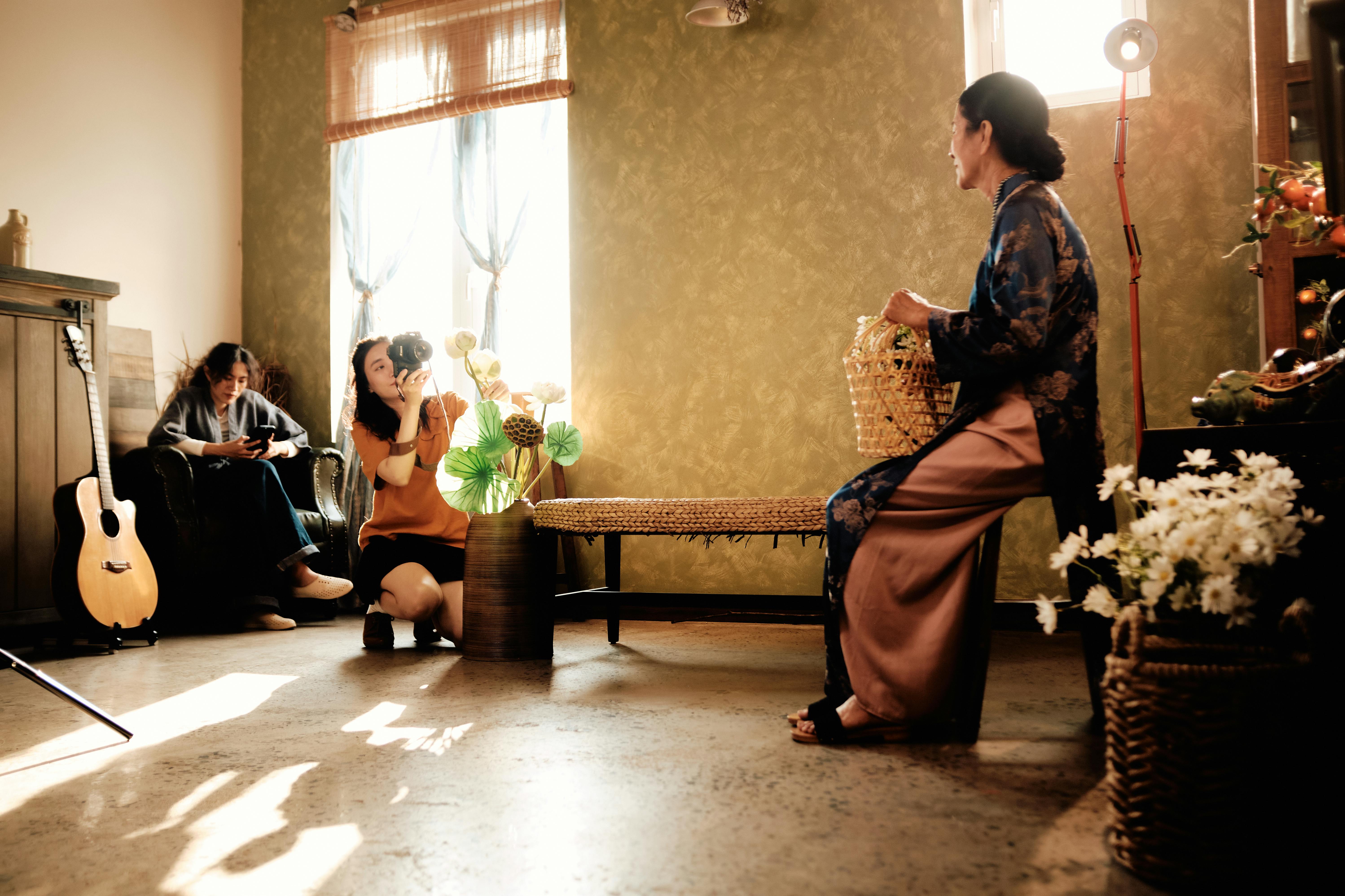 Creative Photography Workshop to Explore Composition Techniques at the Art Center of Citrus County — Photo by Nguyen Truong K
