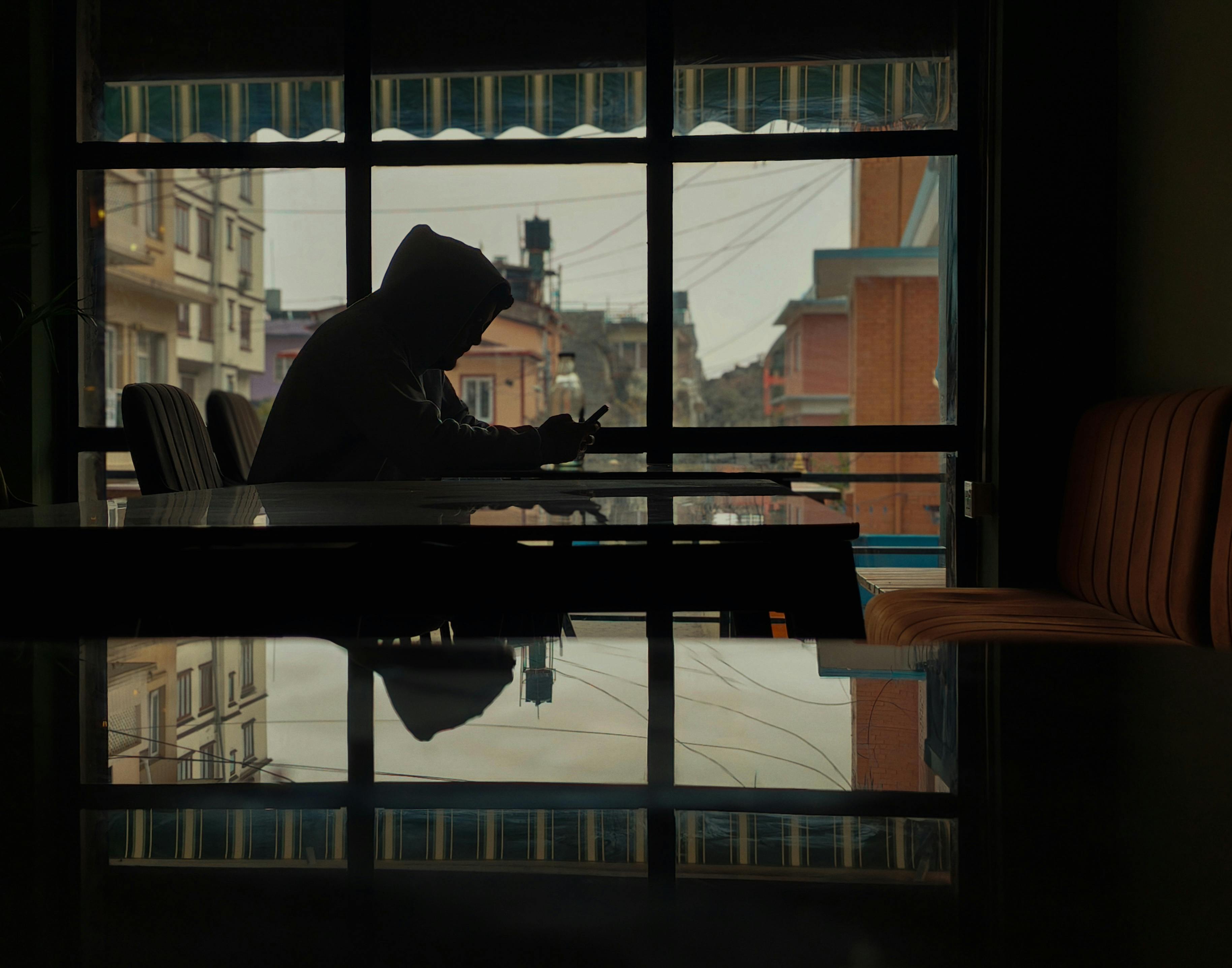 Mérföldkő: esküdtszék mondta ki, hogy az Instagram és a YouTube függőséget okoz