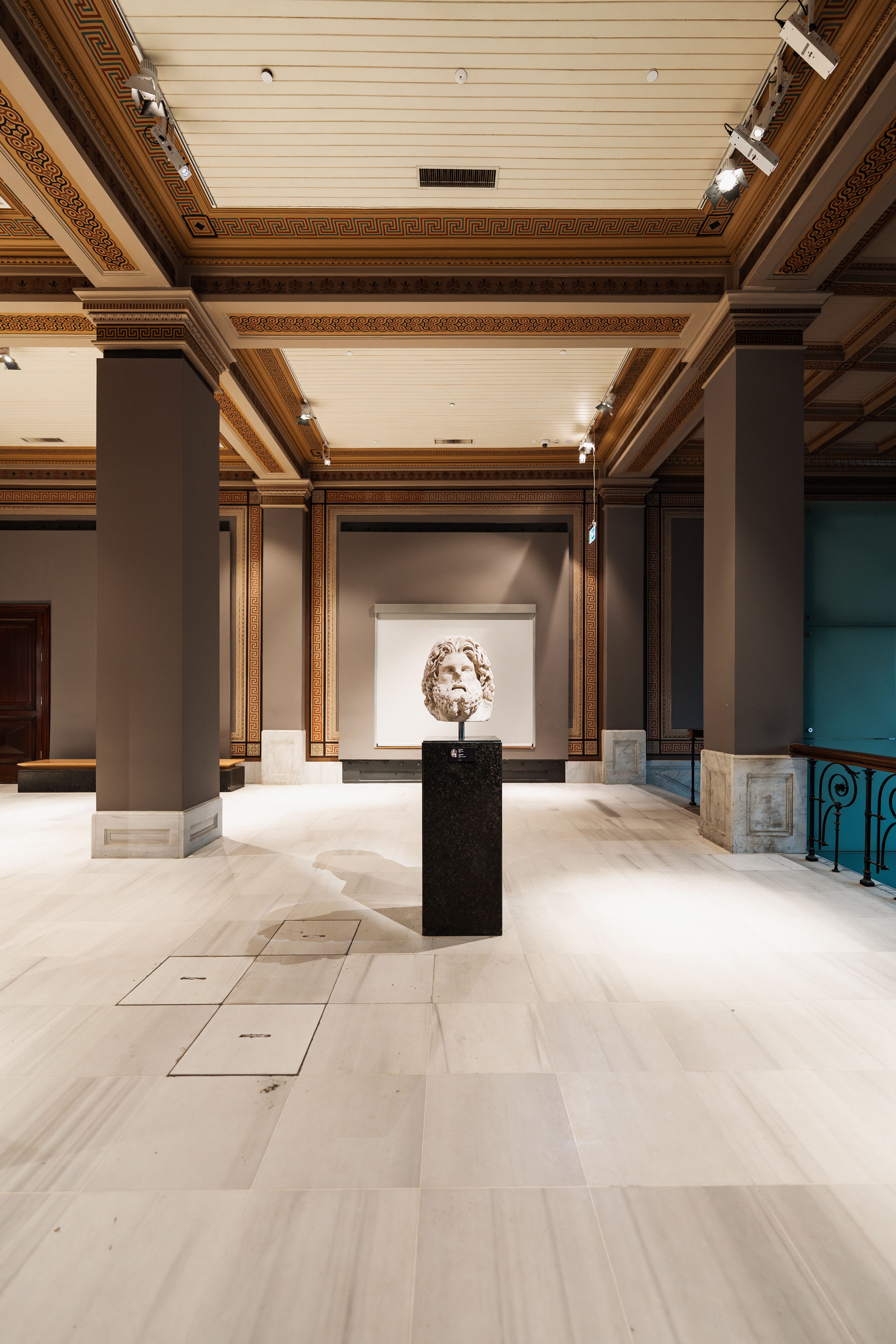 Exclusive Preview: Behind the Scenes of Major Museum Exhibitions — A Case Study in Curatorial Excellence