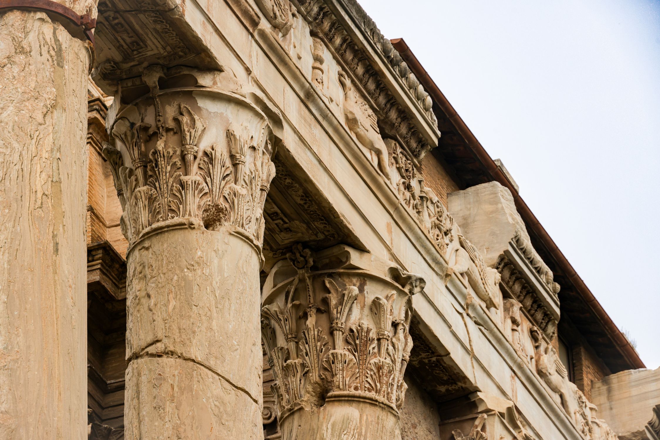 Corinthian Rome Ancient Roman Architectural Detail of Corinthian Columns · Free Stock Photo