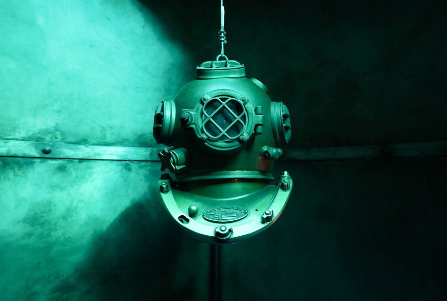 Precision oxygen regulator