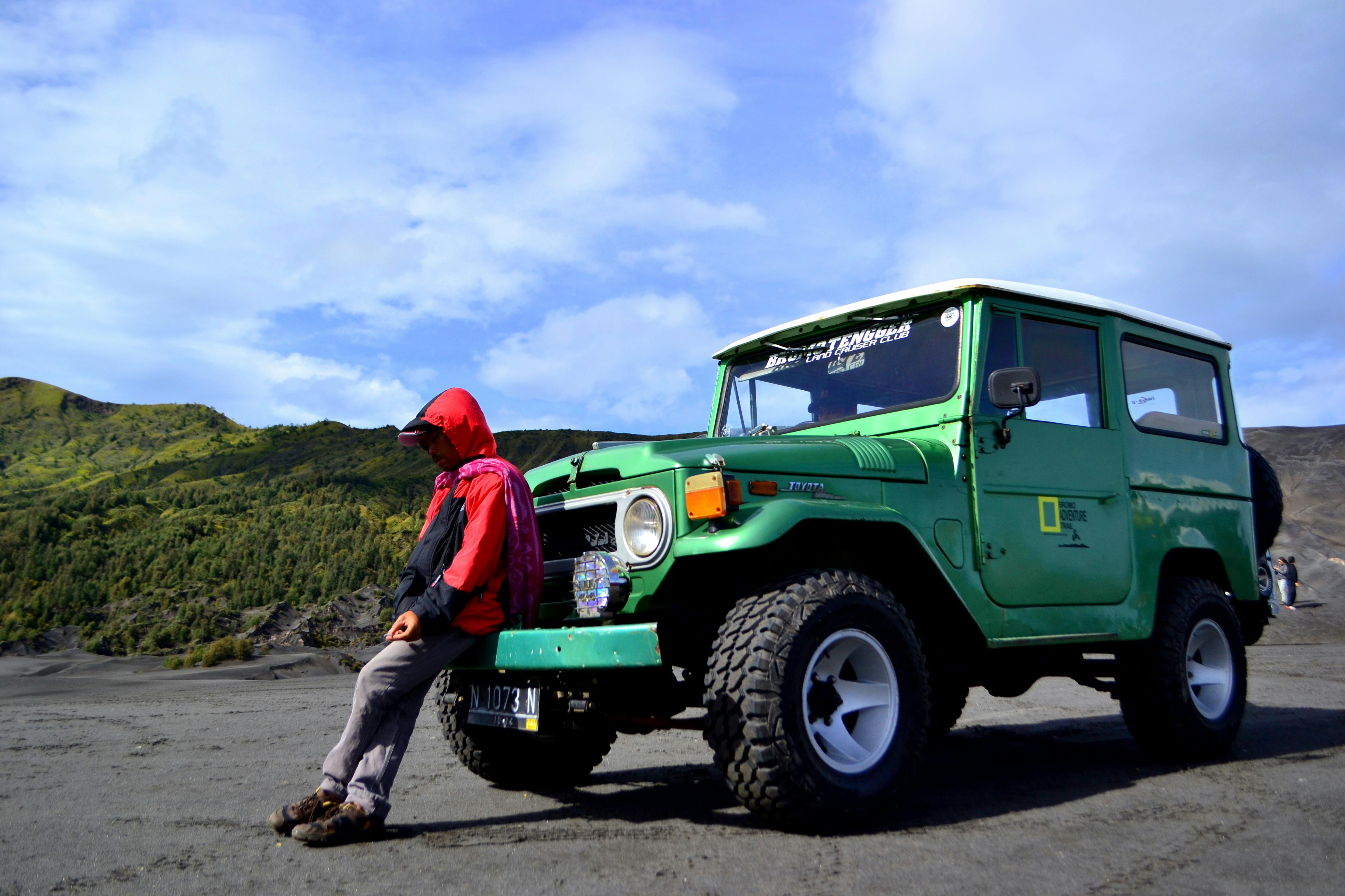 Toyota, Lexus, and Jeep are among over 240,000 vehicles recalled. Check car recalls — Photo by Irma Sjachlan on Pexels