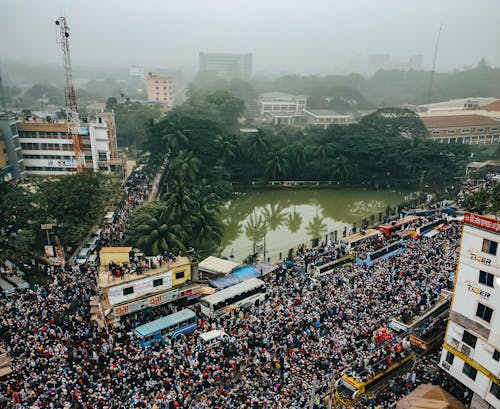 Free stock photo of crowd, fog, foggy