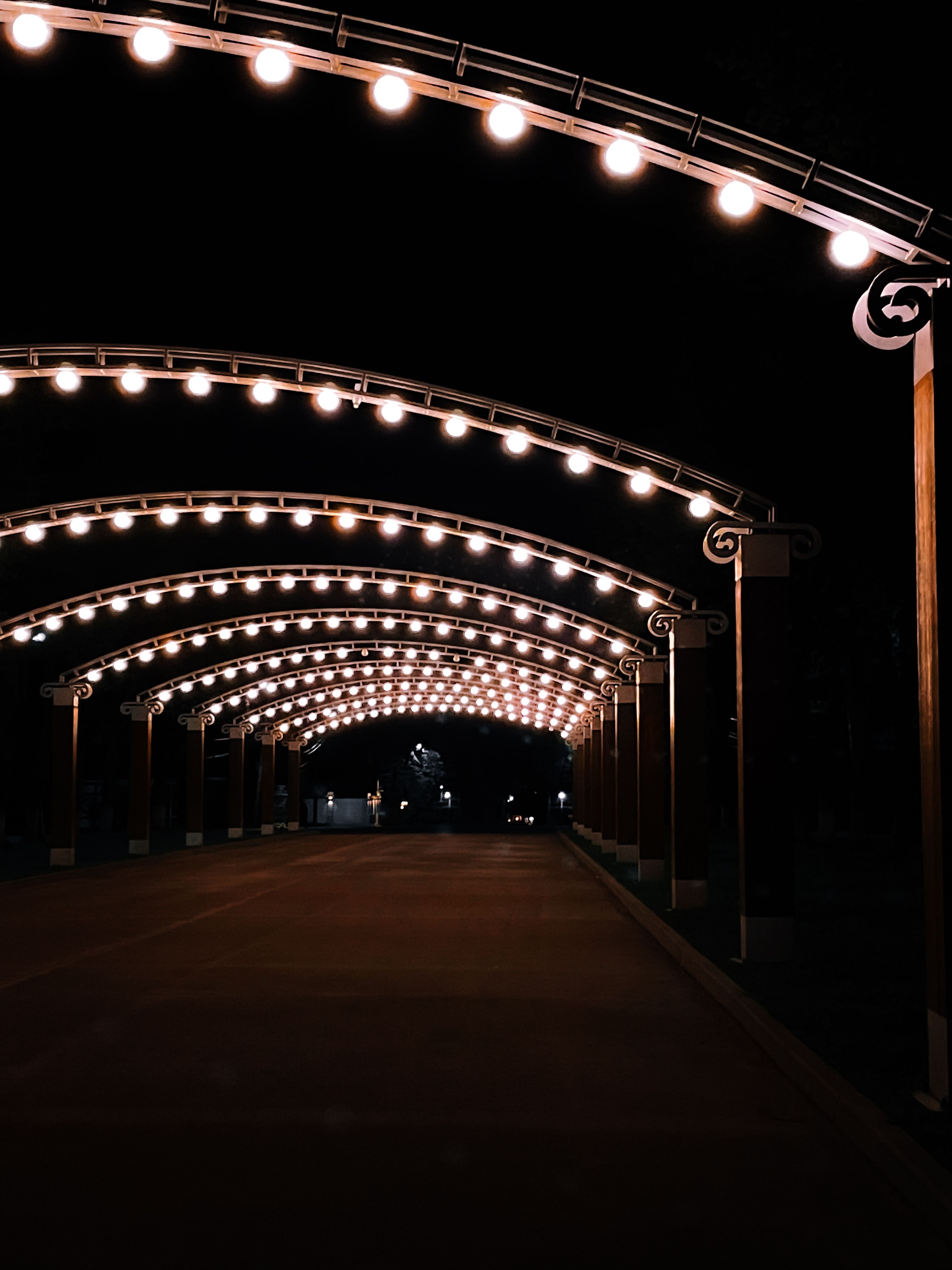 Illuminated Archway with Dramatic Night Lighting · Free Stock Photo