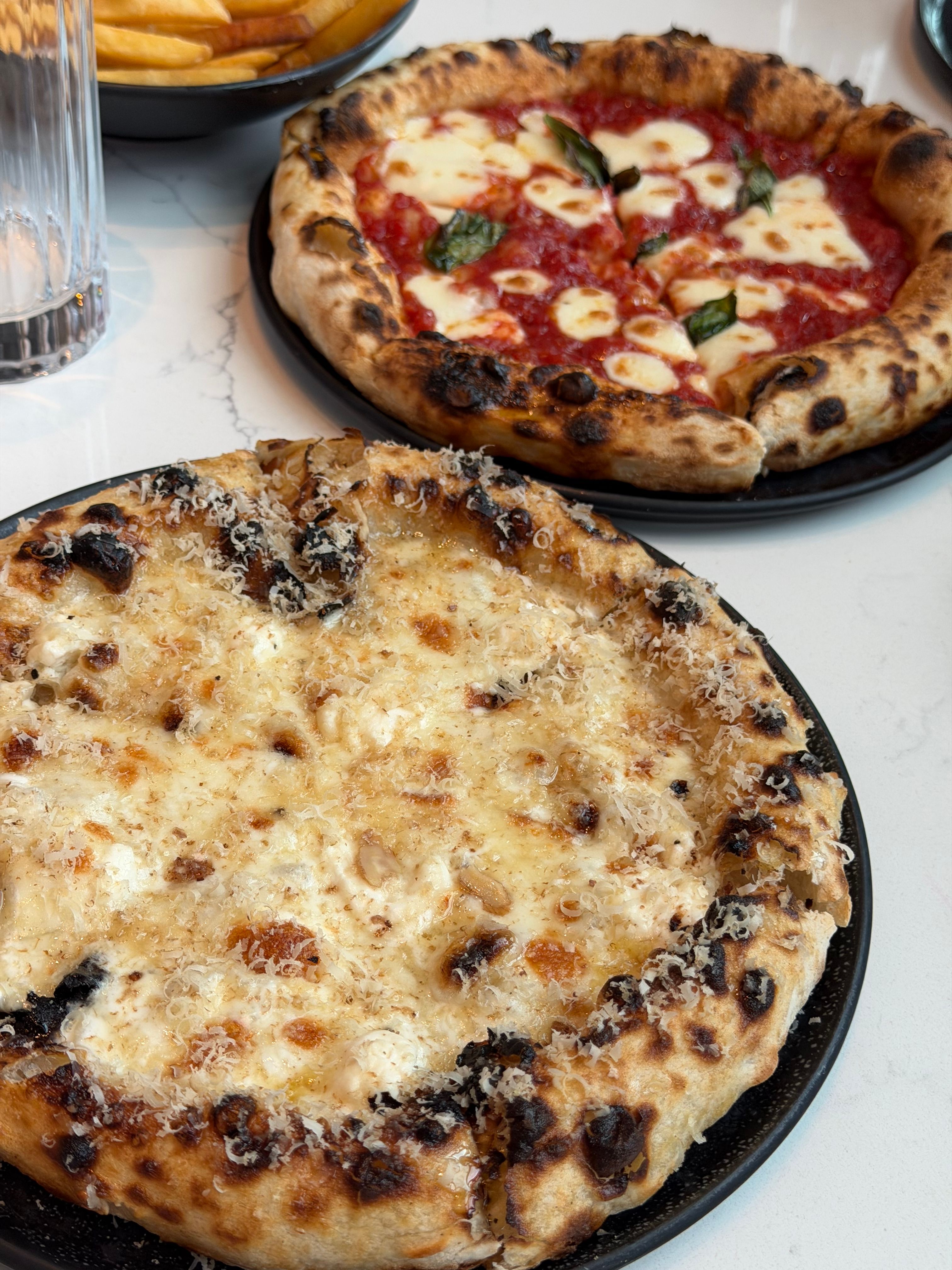 Quattro Formaggi Pizza