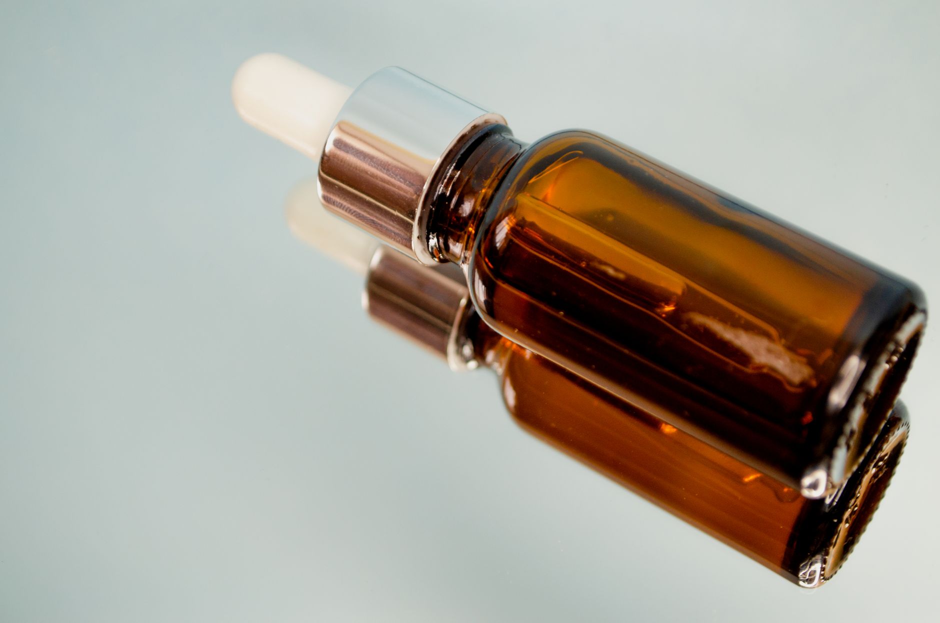 How to Fade Hyperpigmentation in 2 Weeks: Dermatologist-Approved