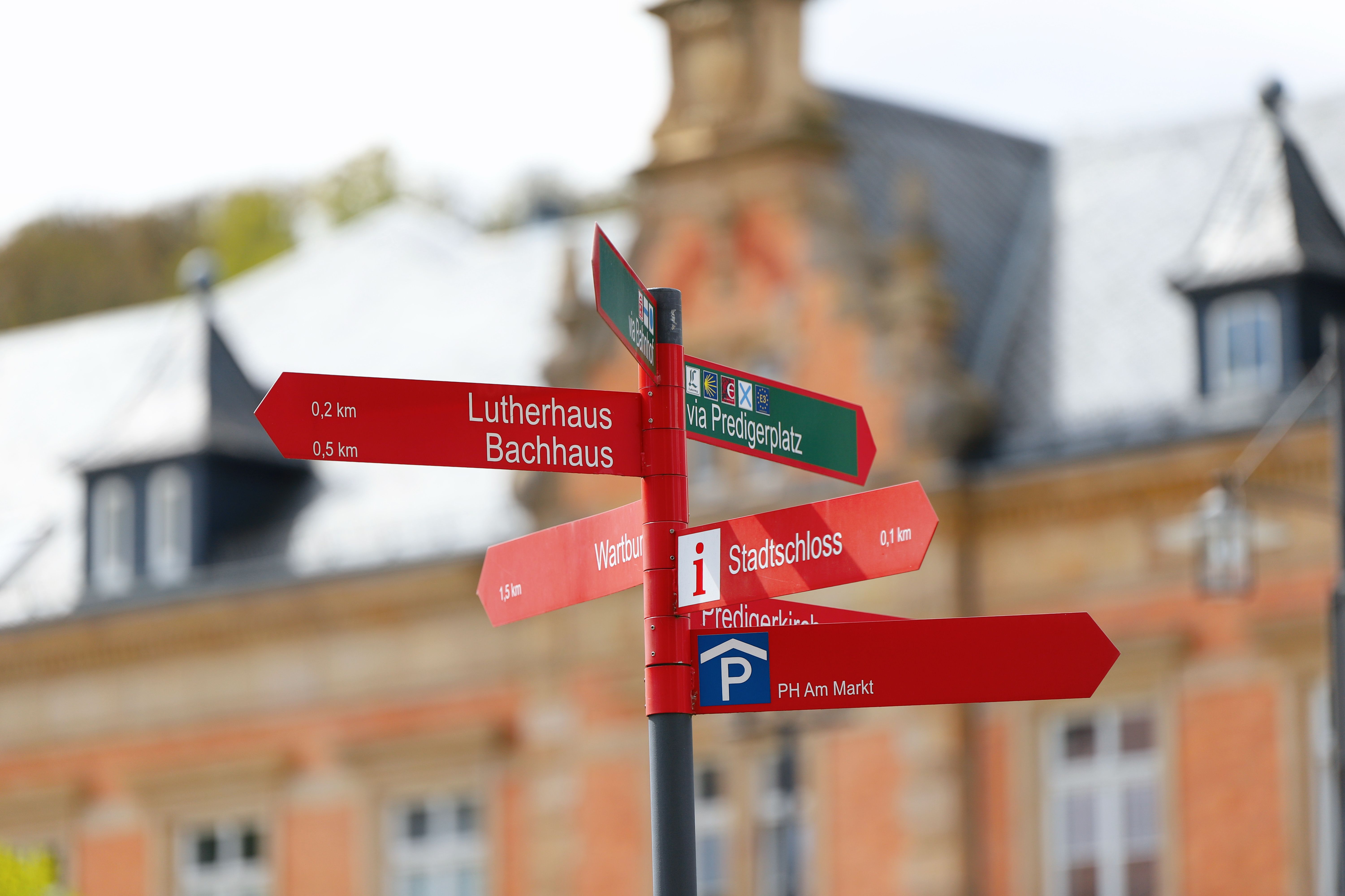 Guide Signs Photos, Download The BEST Free Guide Signs Stock Photos ...