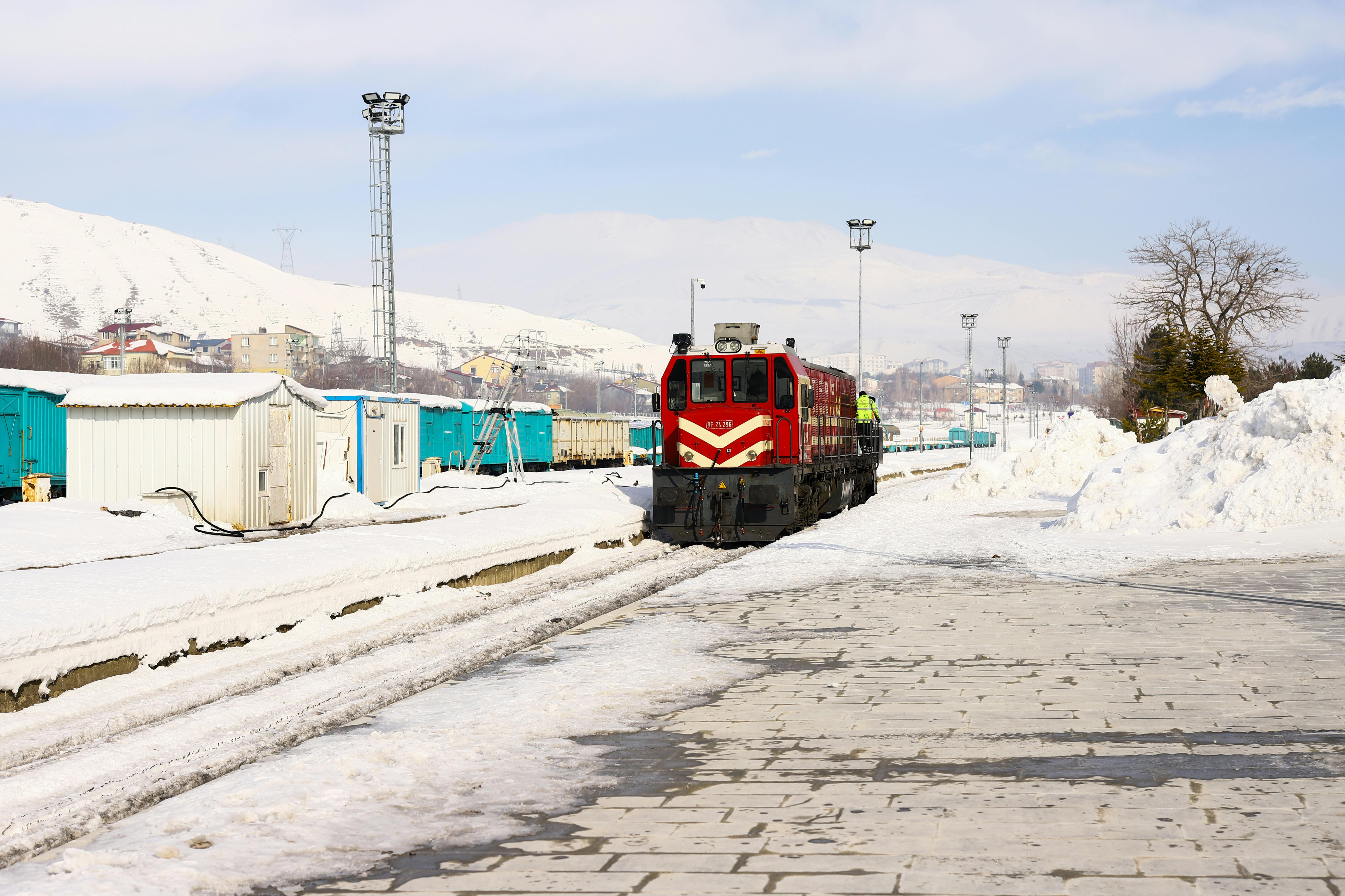 Kenya Railways to launch parcel delivery on SGR