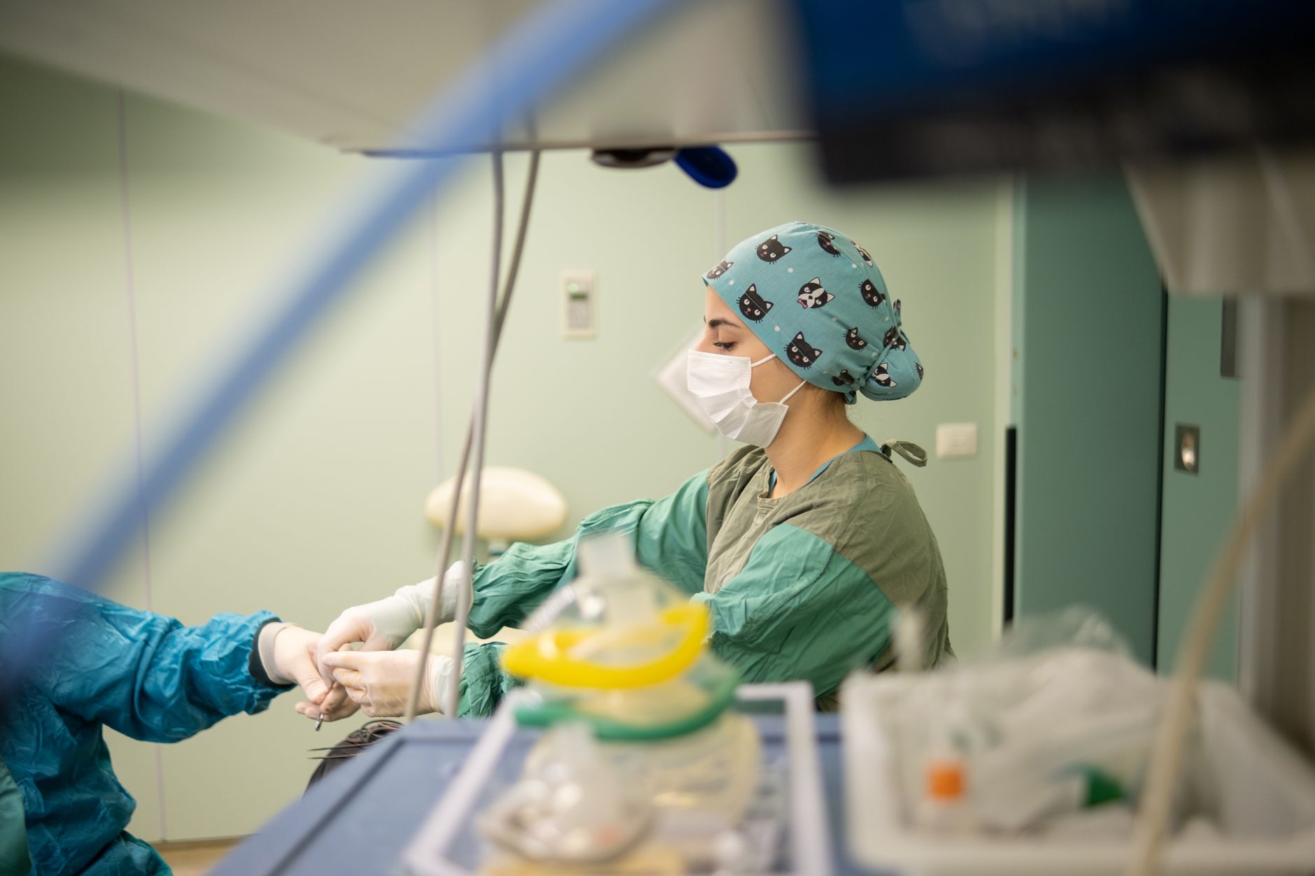 Understanding and Managing High Blood Sugar After Surgery
