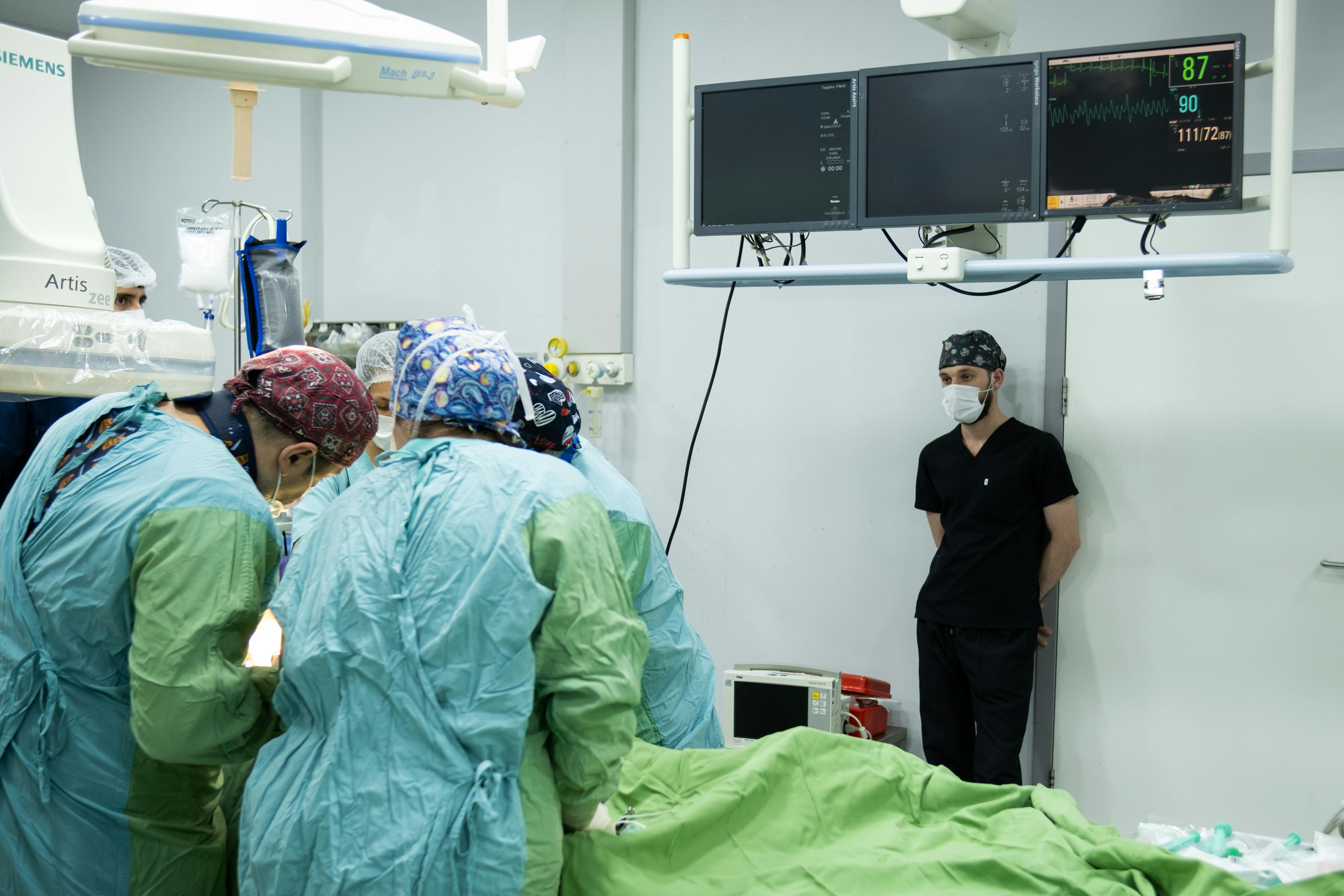 elective surgery, localized healthcare, medical tourism, regional clinics, healthcare localization, Localized elective medica