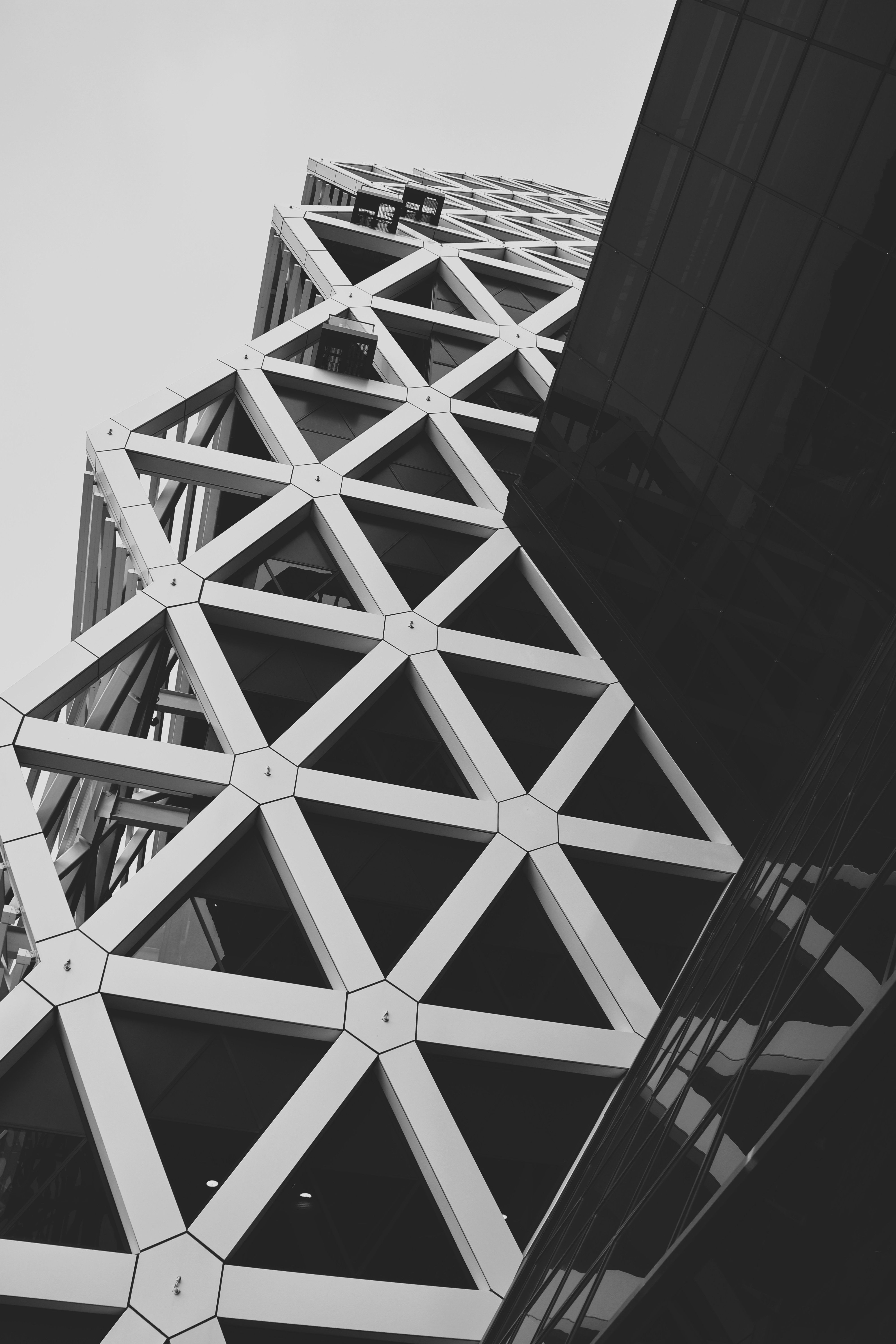 Modern Geometric Building Facade in Taiwan · Free Stock Photo