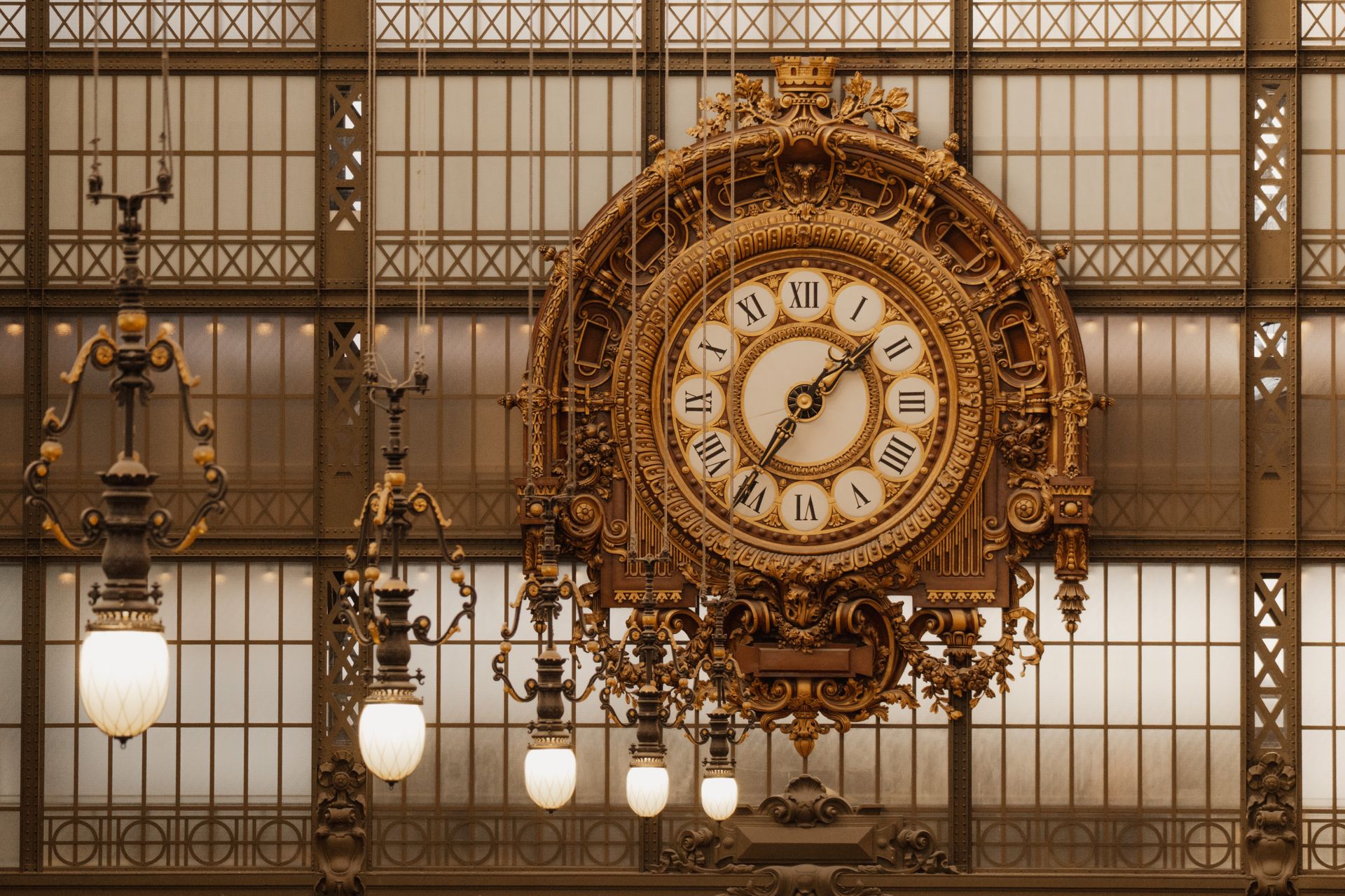 Musée d'Orsay Features Christofle Lotus Box from Decorative Arts Collection