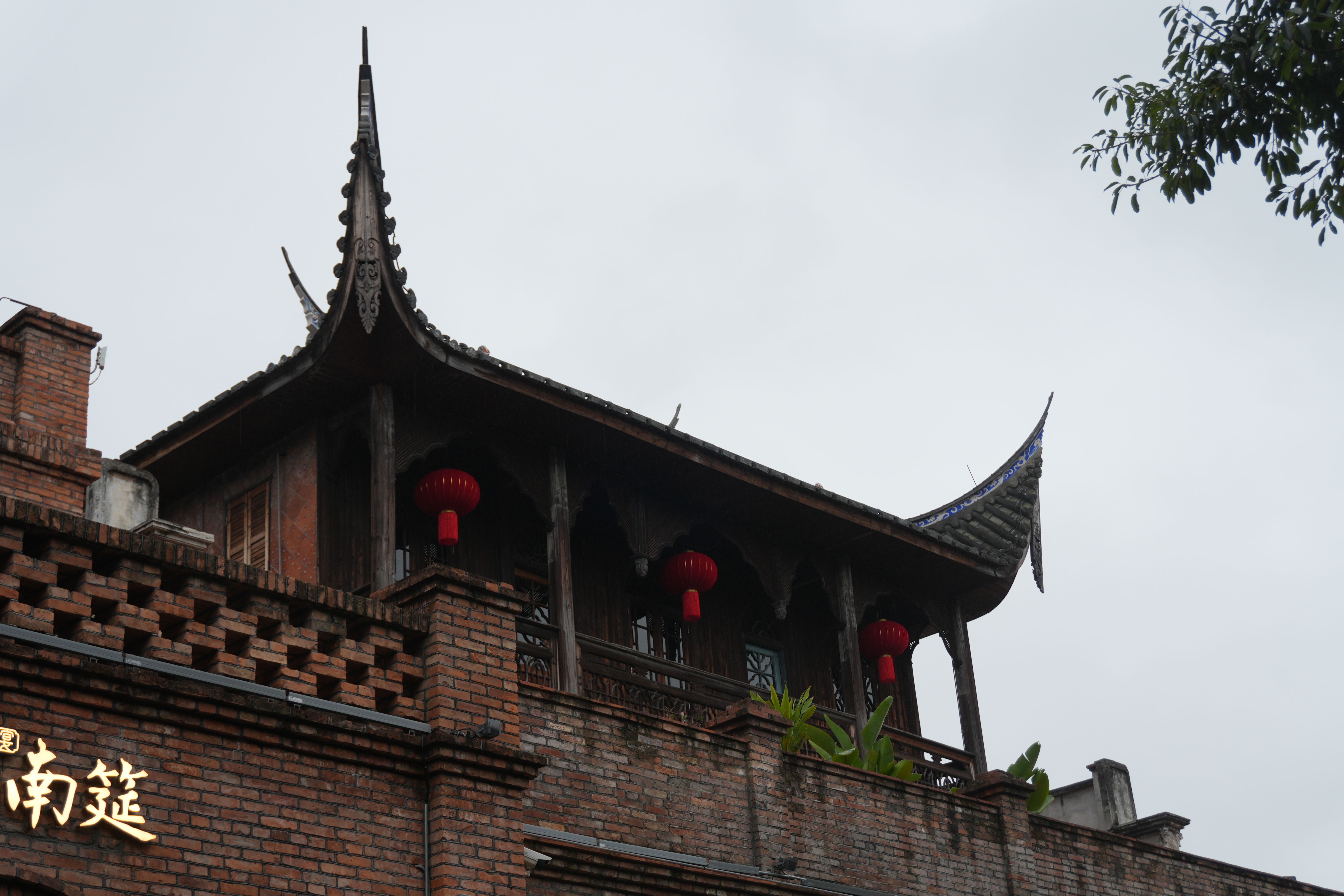 Kaiping Diaolou Lingnan architecture — Photo by Guo Haitao