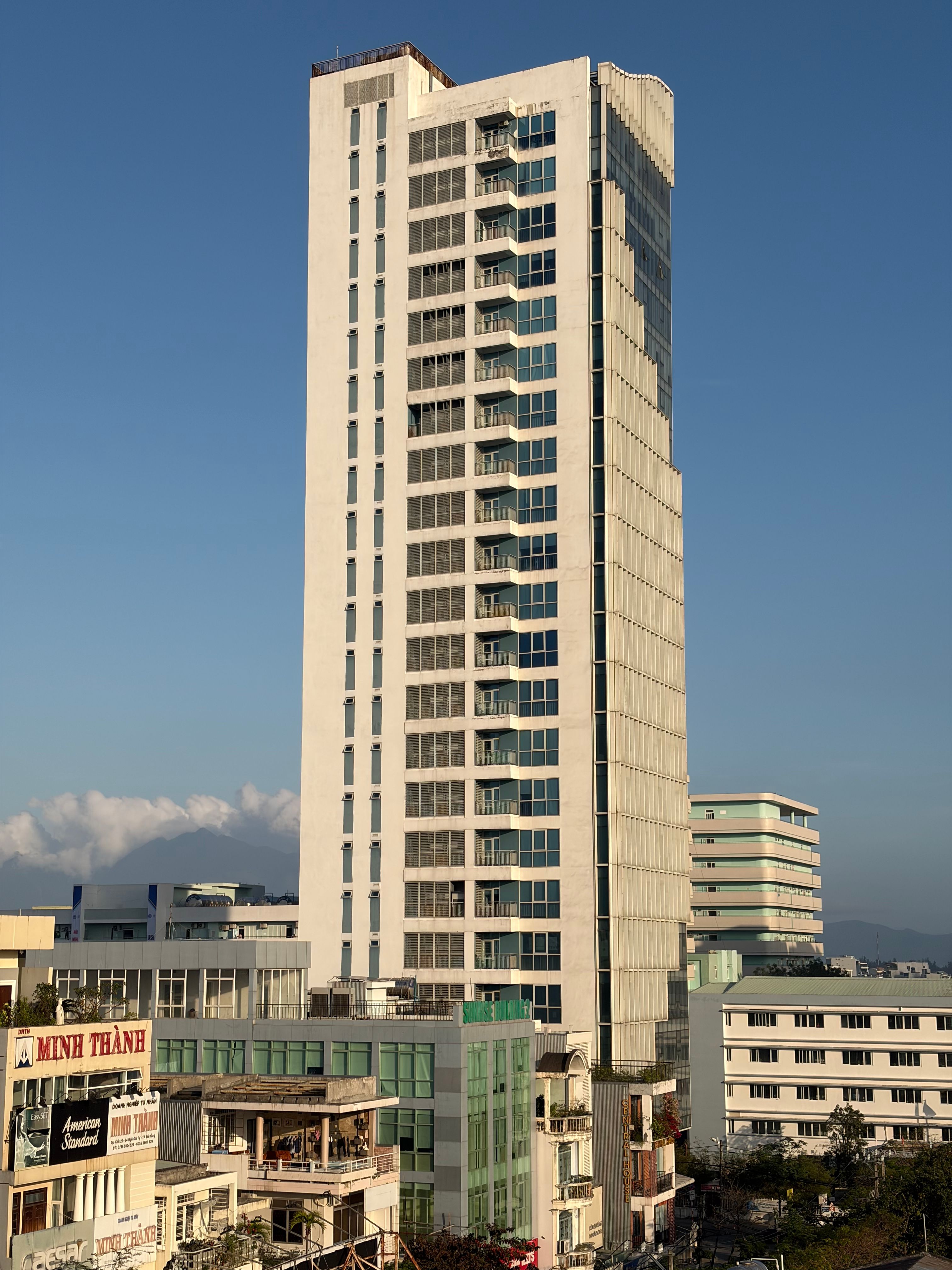 Modern High-Rise Building in Da Nang, Vietnam · Free Stock Photo