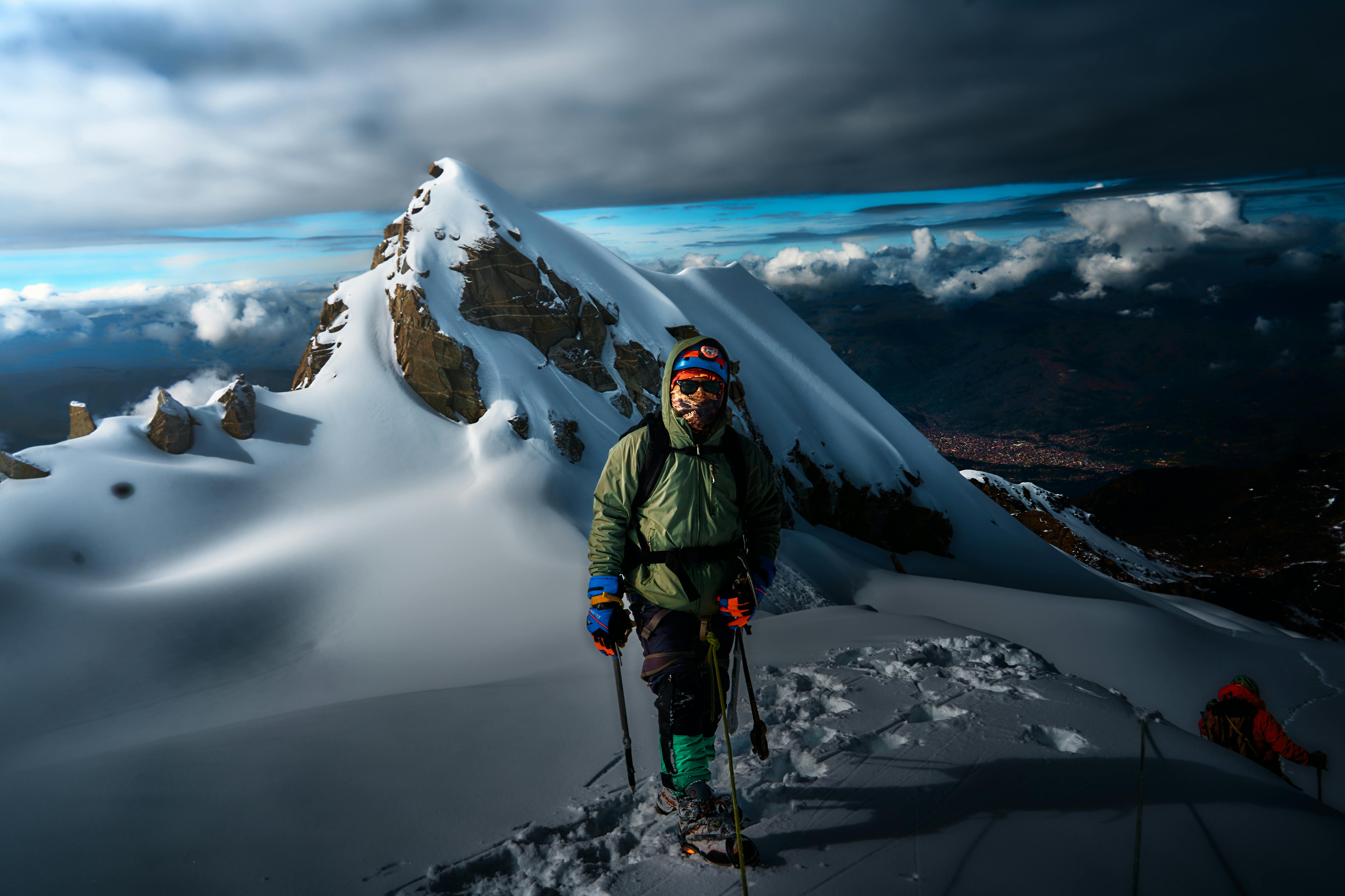Best Mountaineering Boots for Adventure Travel 2026