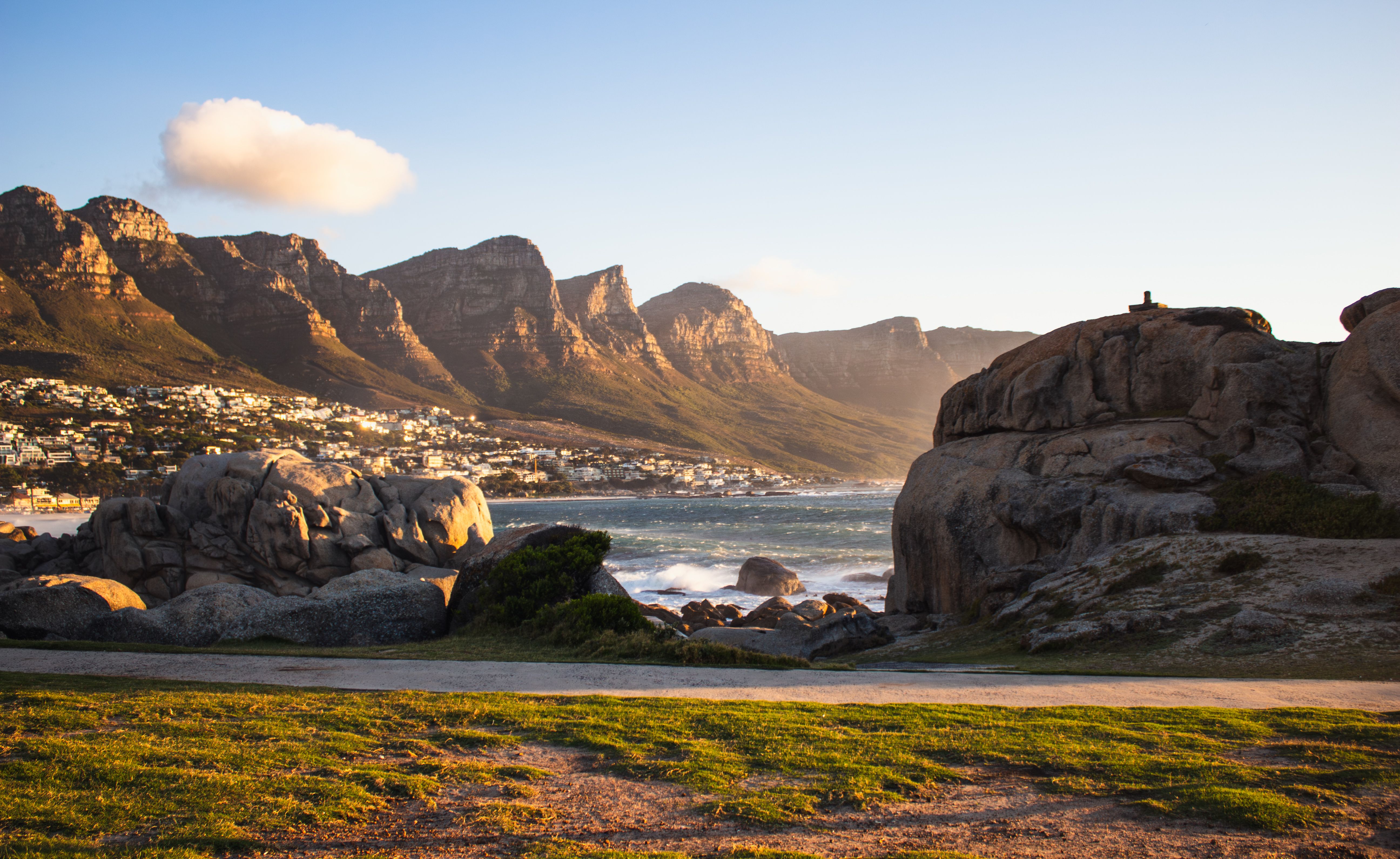 The Best Tripadvisor Promo Codes &amp; Travel Deals for April 2026 - Condé Nast Traveler — Photo by Mimi on Pexels