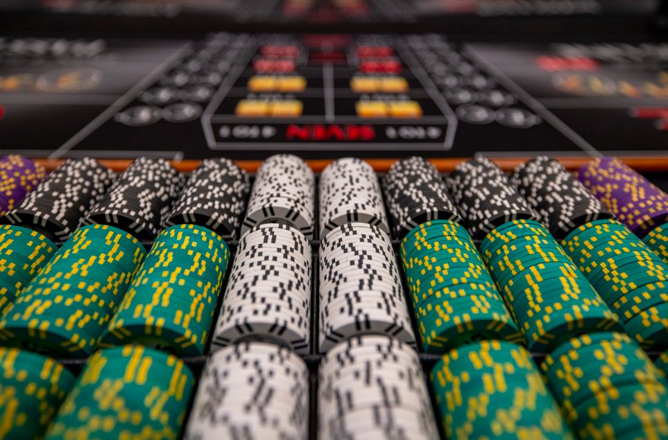Online Casino: Spielautomaten und Live-Spiele im Überblick
