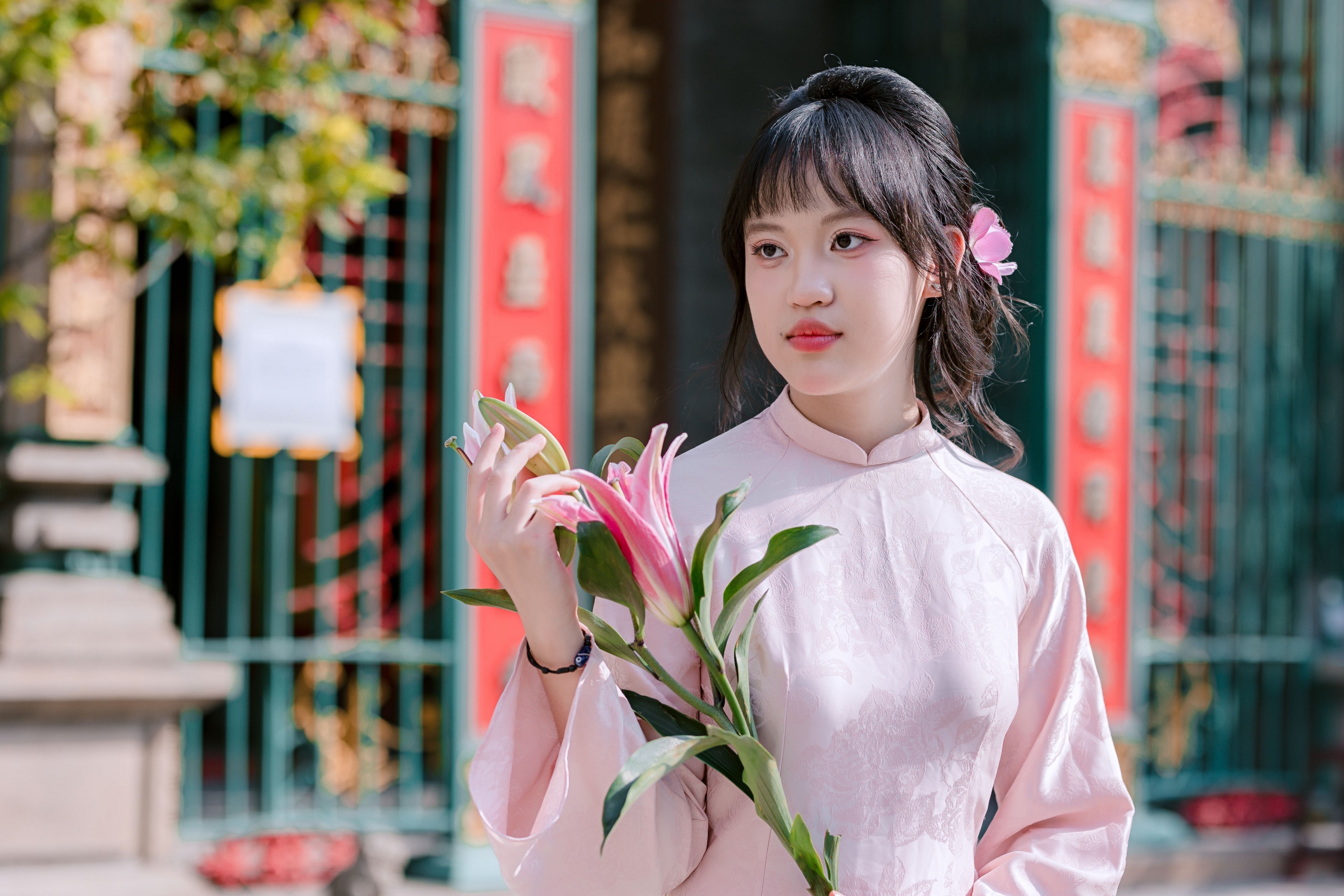 成年人最隐蔽的枷 为什么你越 情感配图