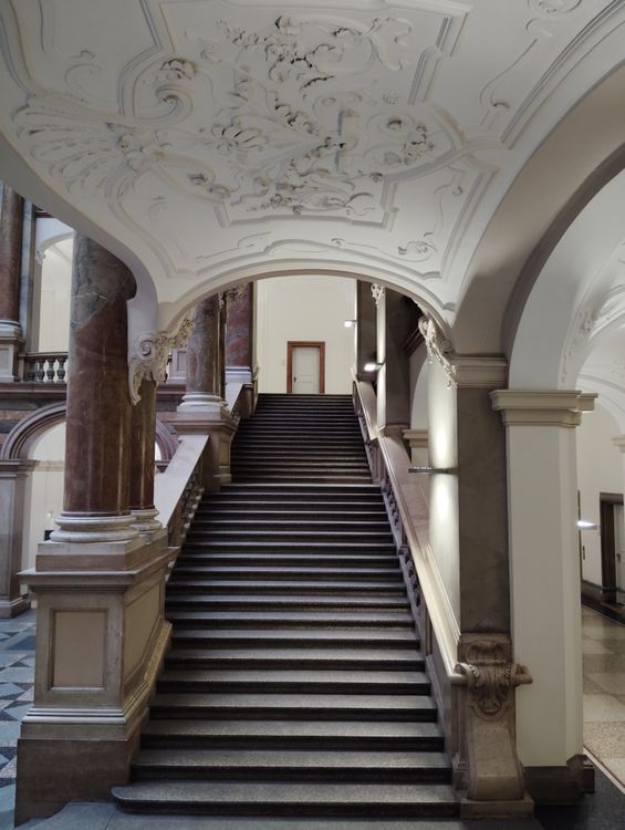 Elegant Interior Staircase in Classic Building · Free Stock Photo