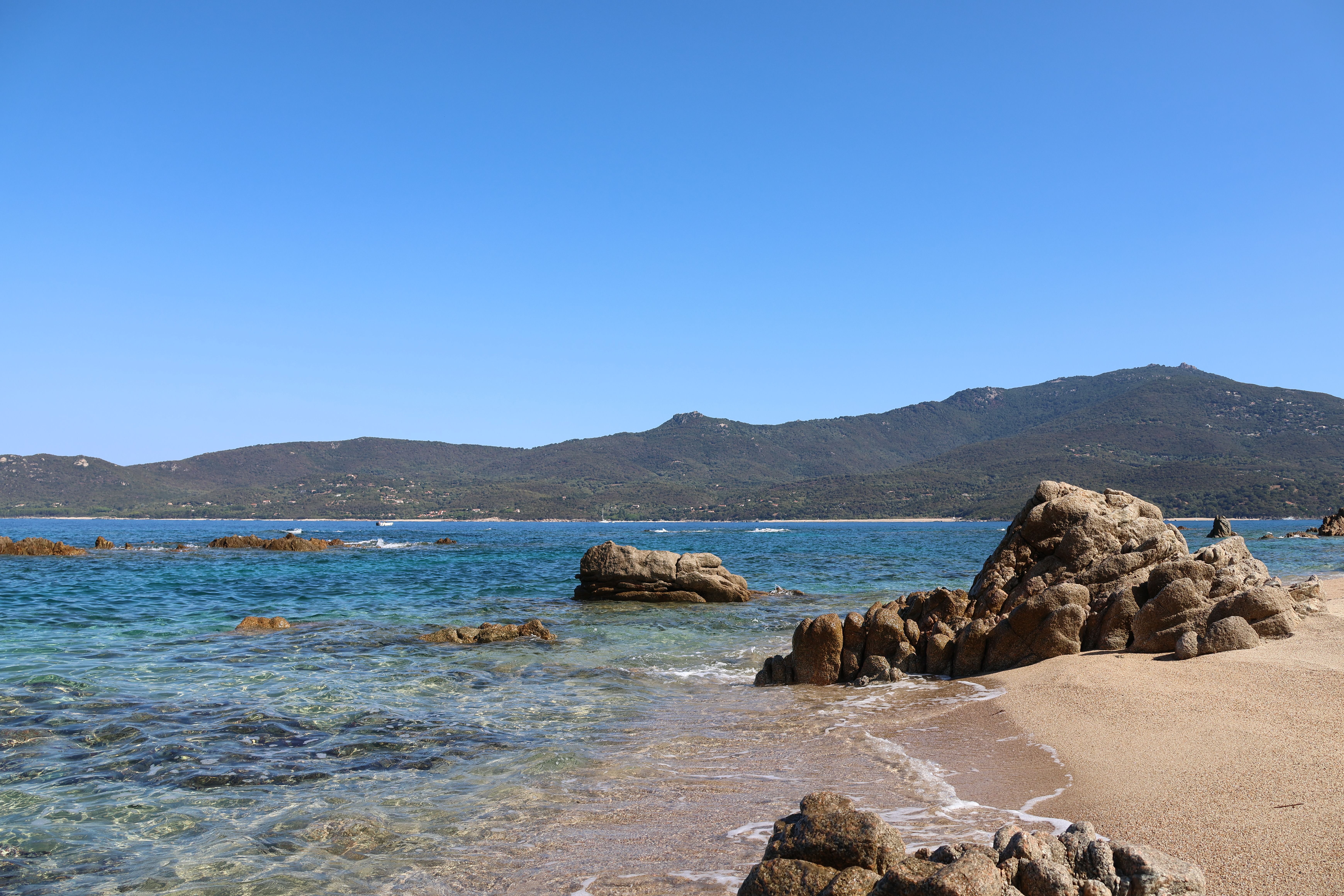Plage d'Alisu view 2