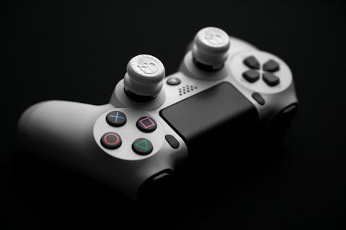 免费 白色xbox One游戏控制器 素材图片