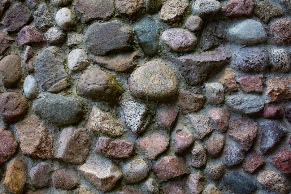 Retaining wall replacement cost breakdown — cover media