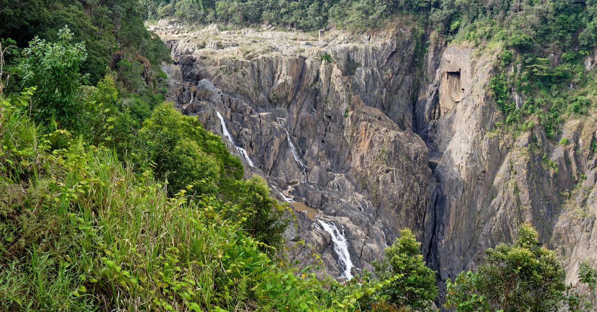 Tolmer Falls