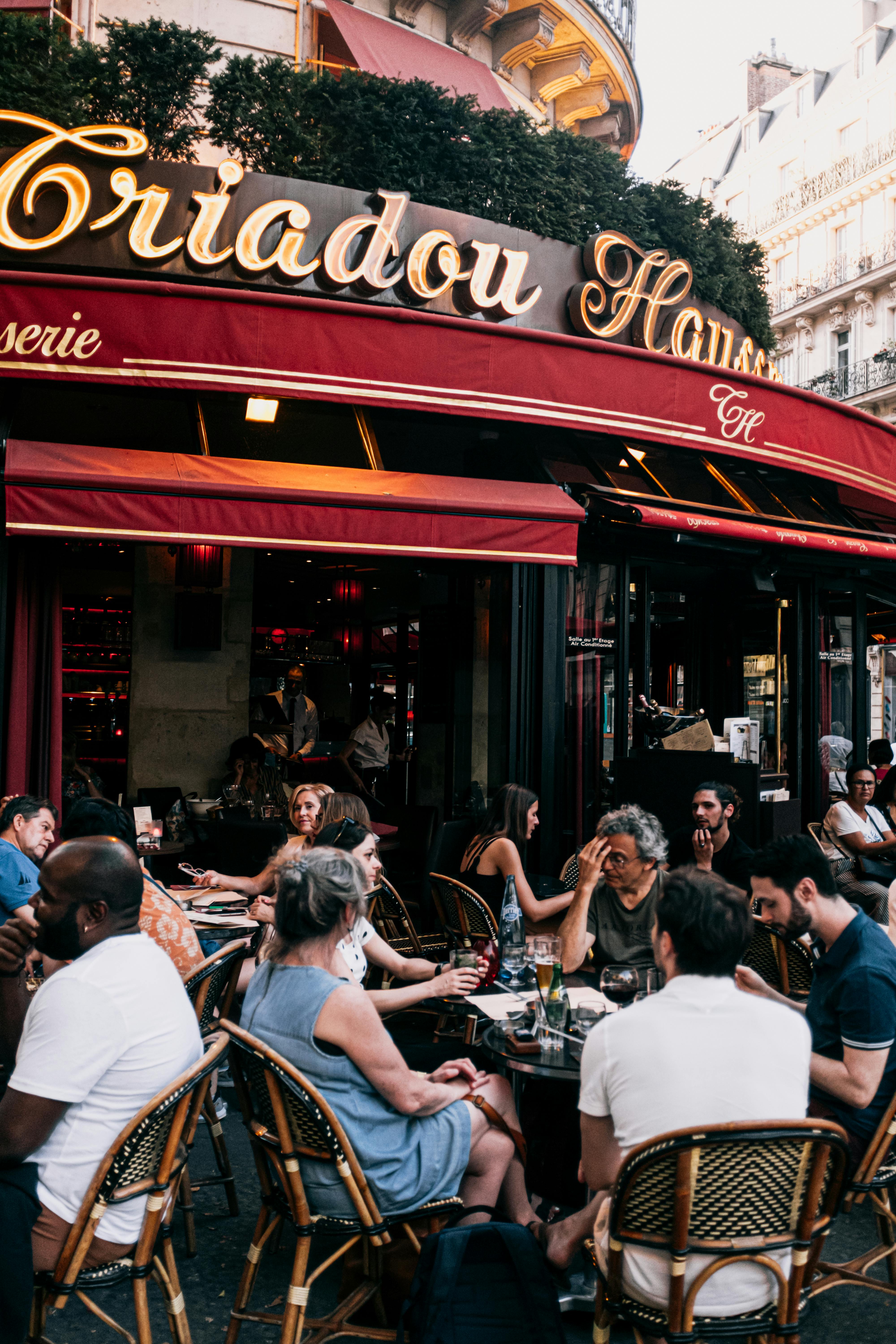 People Sitting on Chair Outside Restaurant · Free Stock Photo - 4000 x 6000 jpeg 3664kB