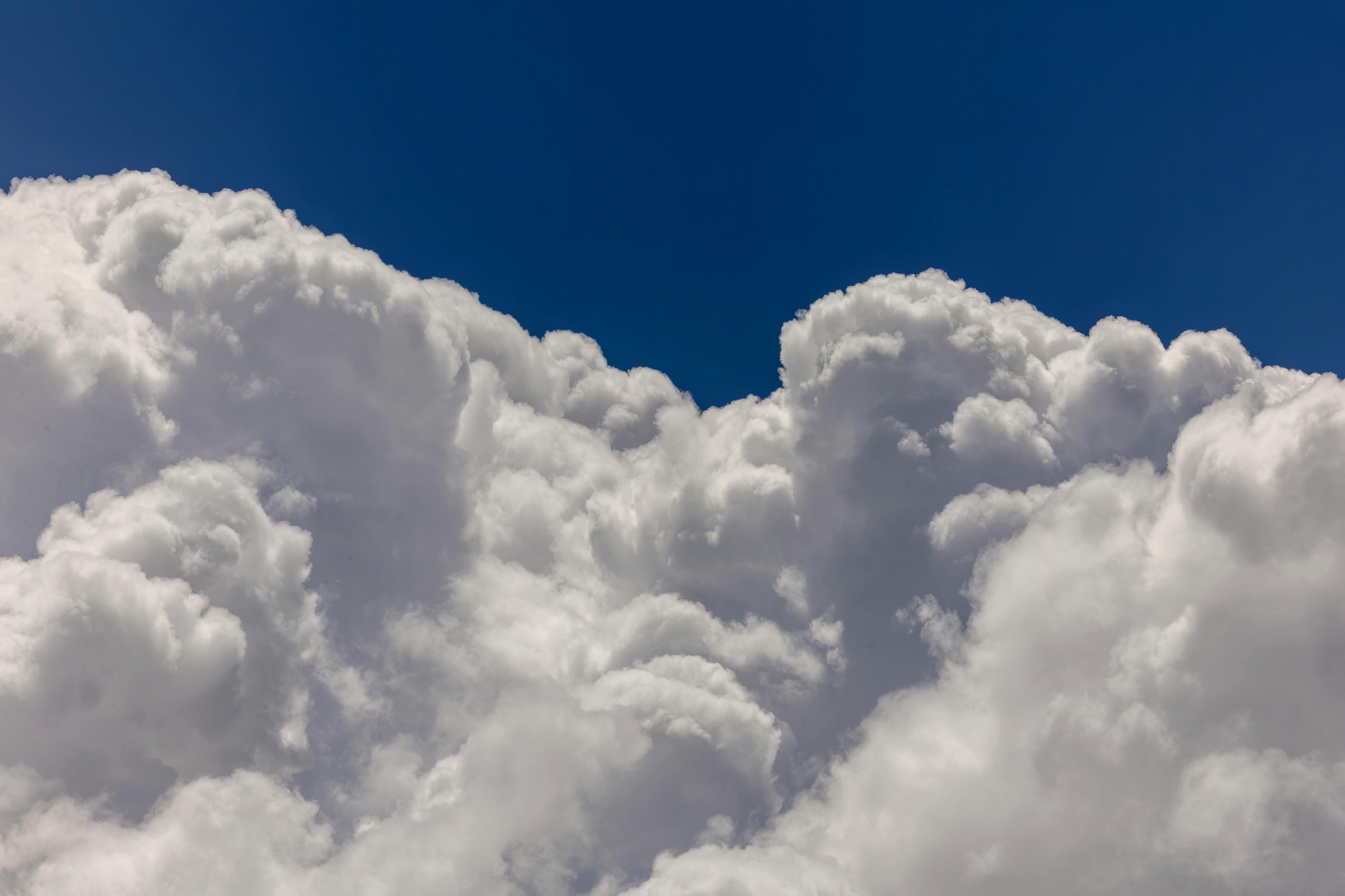 Alphabet (GOOG) Google Cloud Next 2026 Developer Keynote Summary — Photo by Stephen Leonardi on Pexels