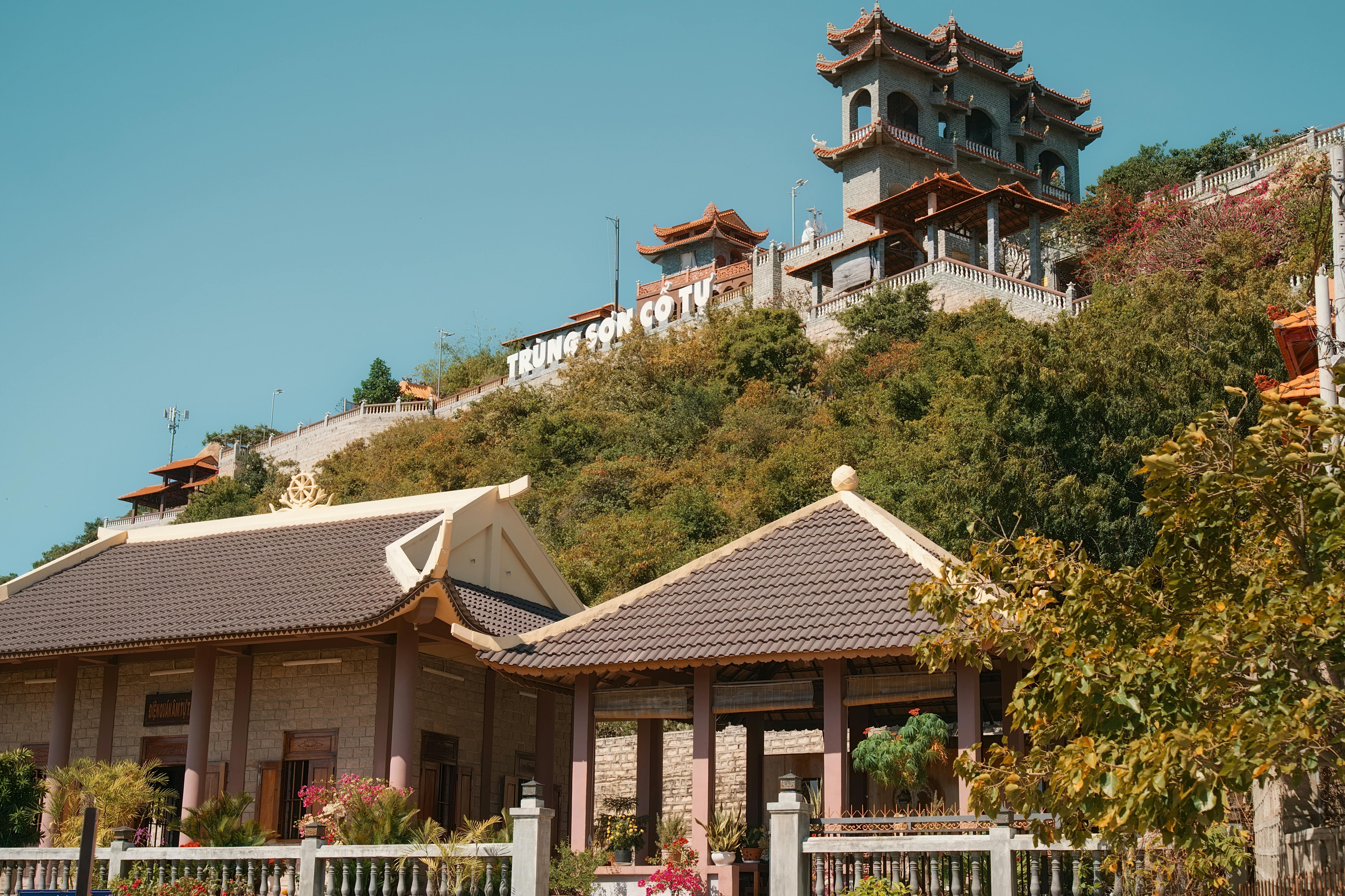 Japanese Peace Pagoda on Rumassala Hill with panoramic ocean views over Unawatuna Beach