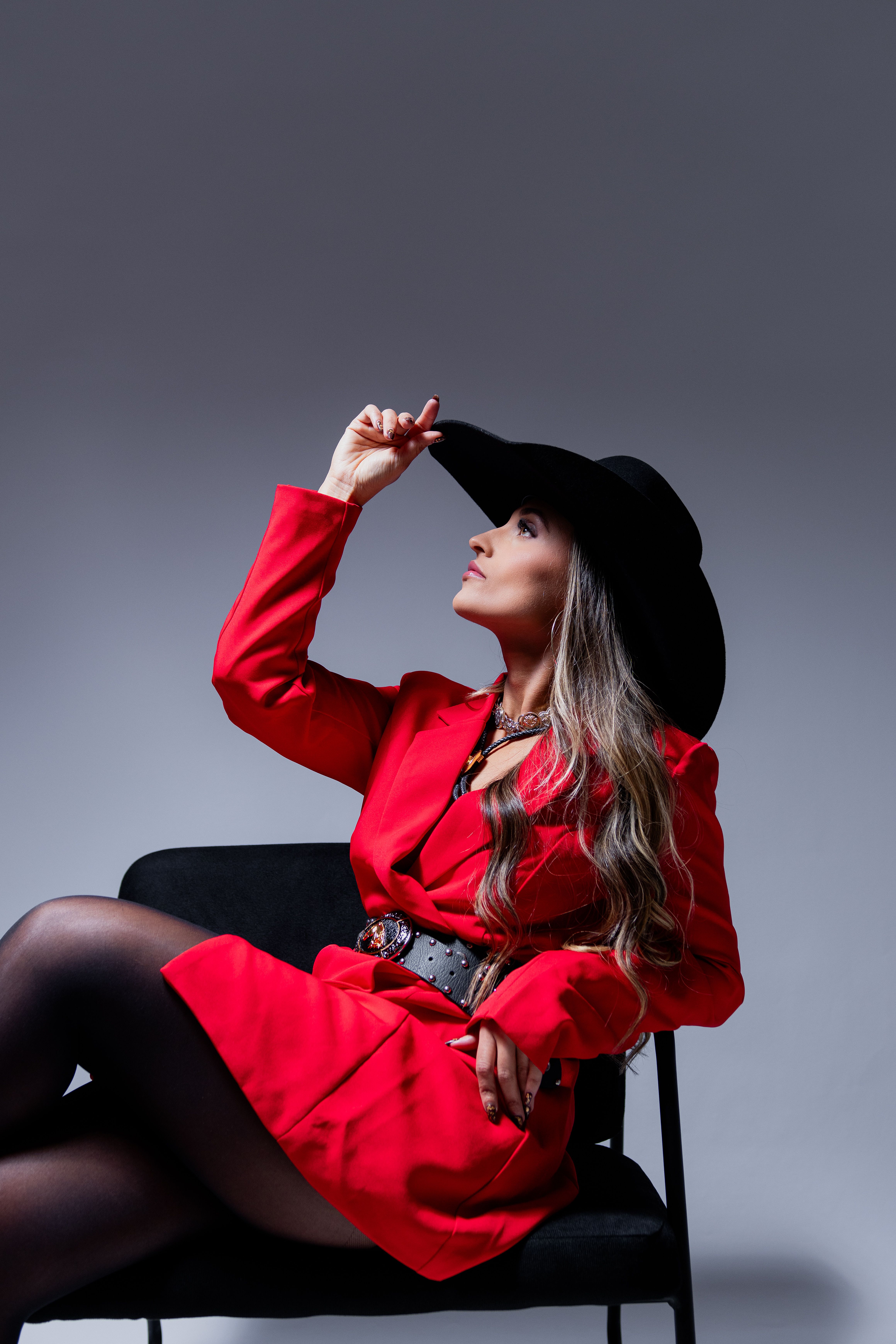 Fashionable Woman in Red Dress with Black Hat · Free Stock Photo