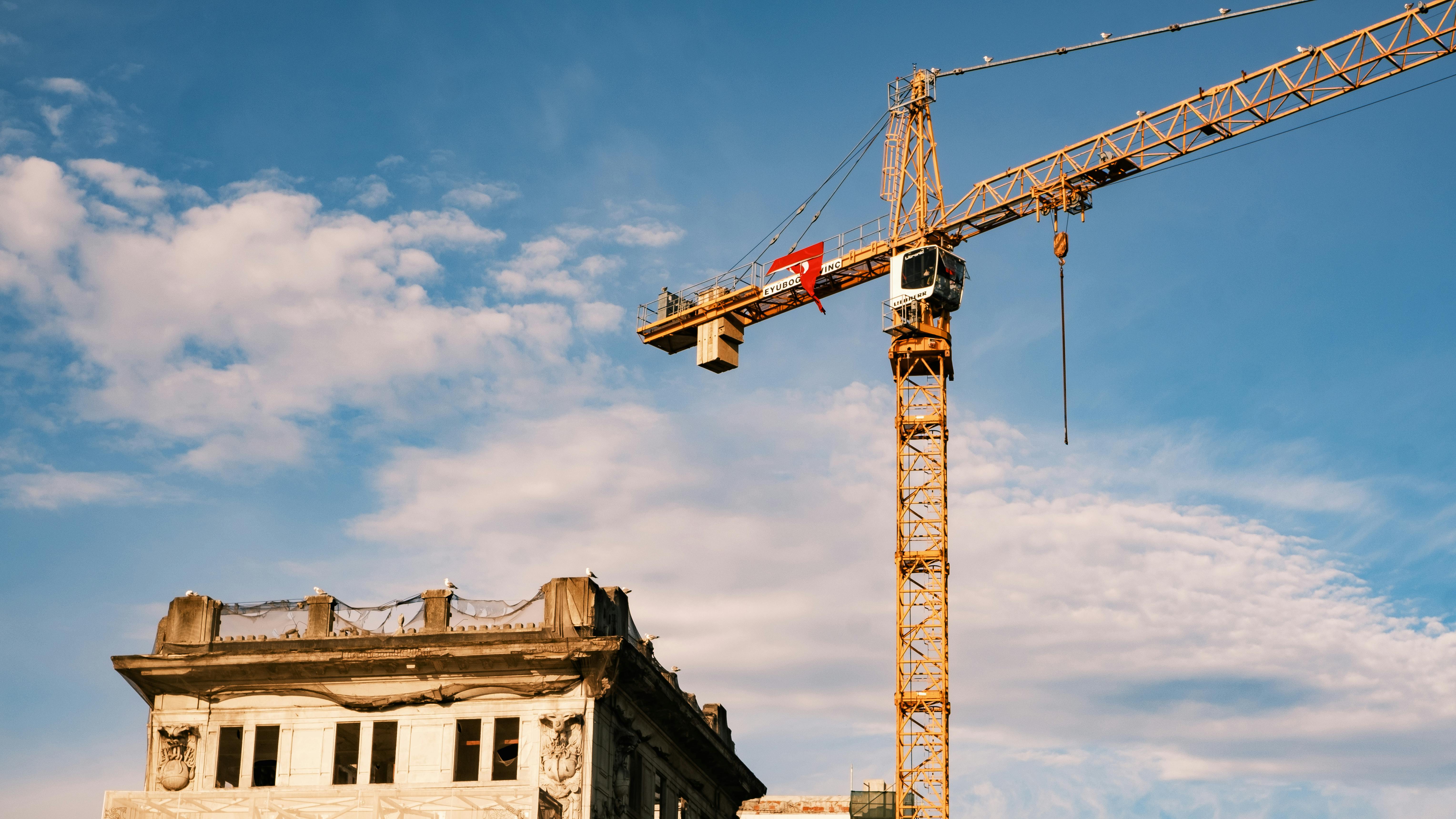 久舜營造南台灣科技廠辦新案量破200億！營收成長引關注