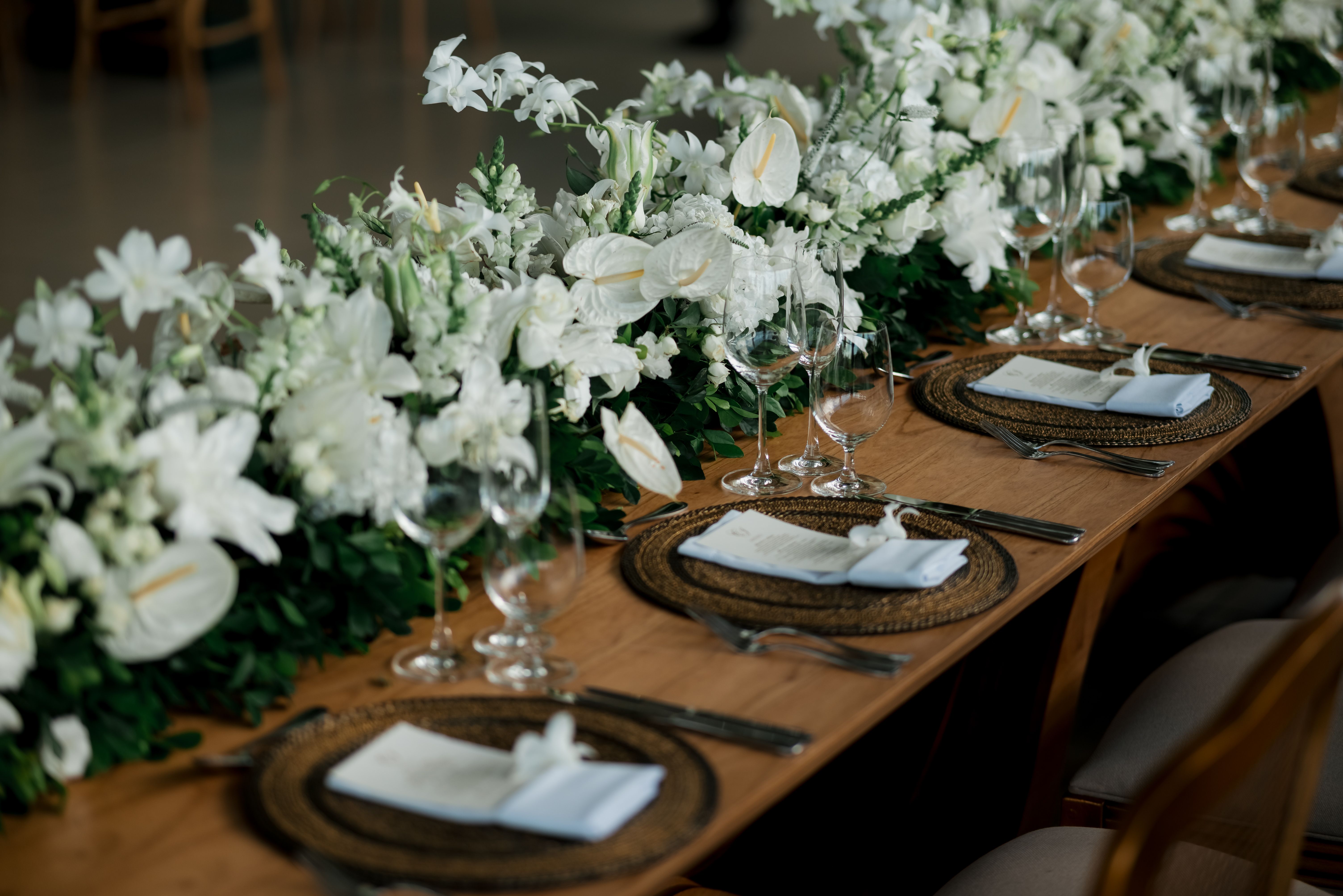 Lush white floral table runner