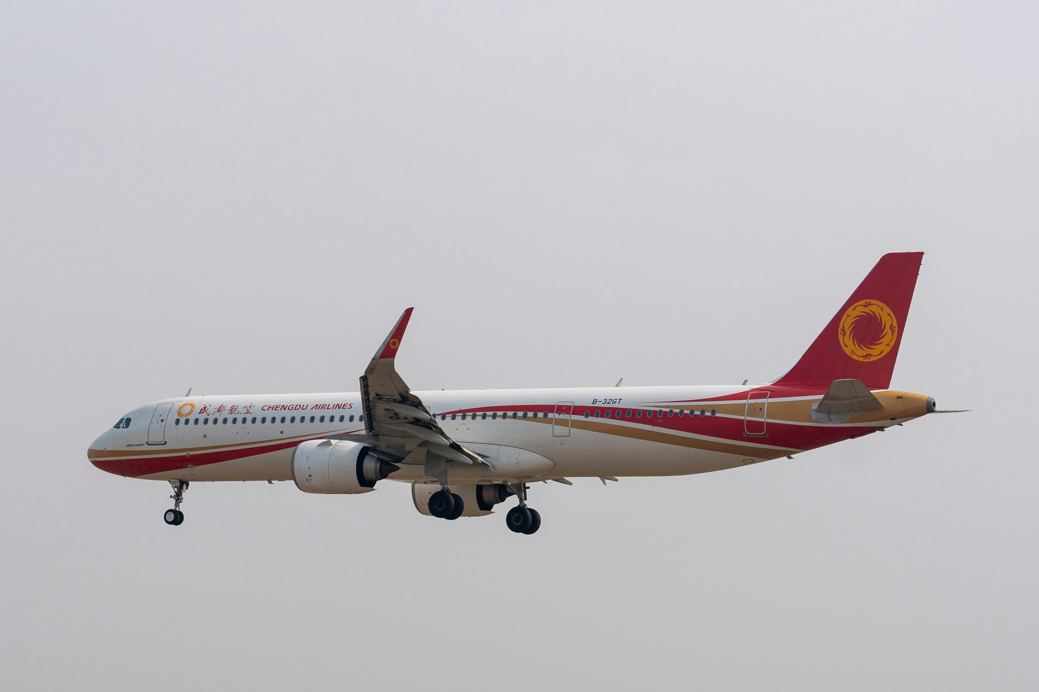 Chengdu Airlines Airbus A320 in Flight
