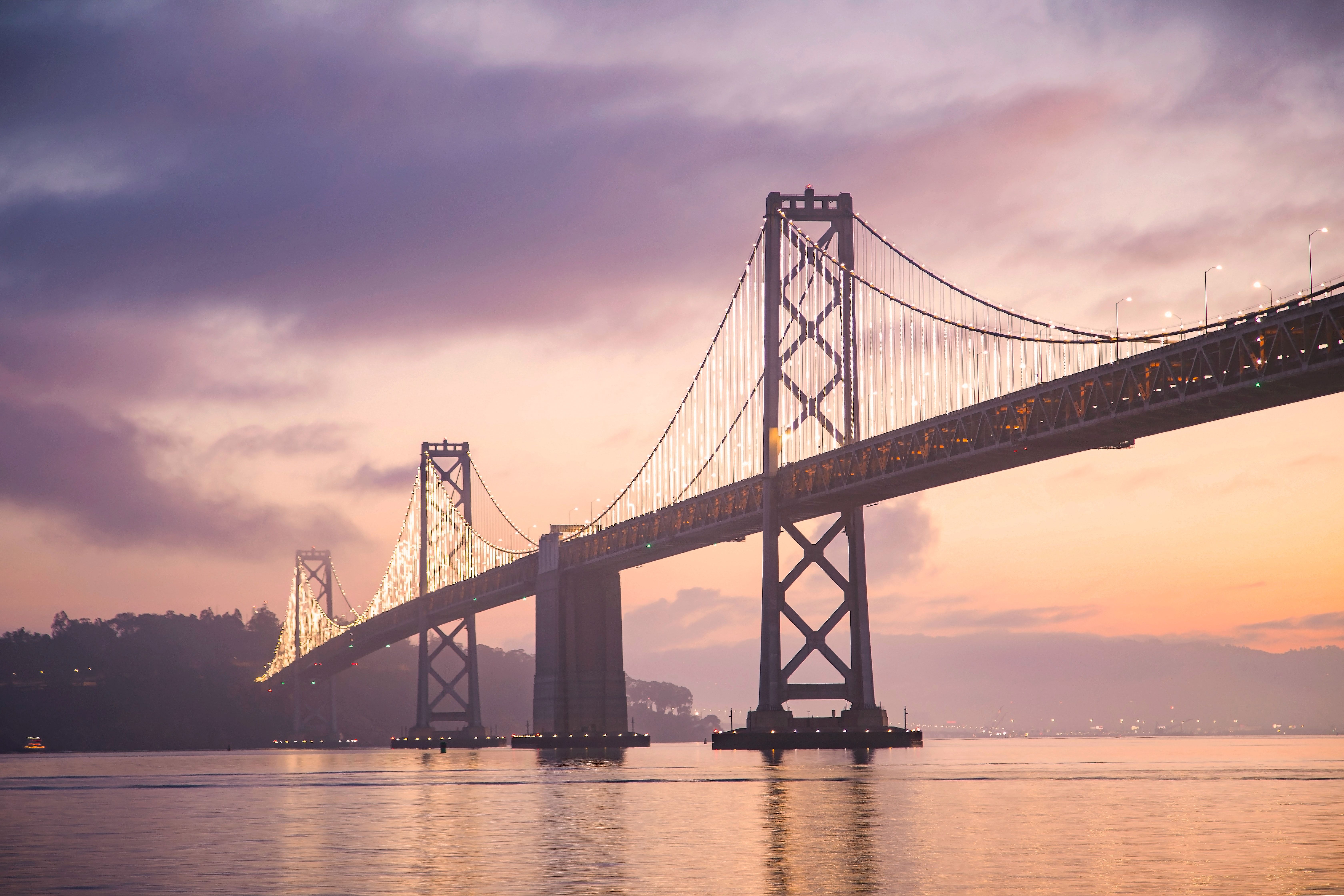 Sonnenuntergang über Der San Francisco Bay Bridge · Kostenloses Stock-Foto