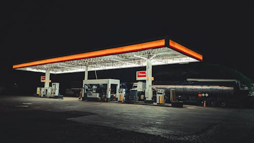 Ücretsiz Boş Bir Benzin İstasyonu Stok Fotoğraflar