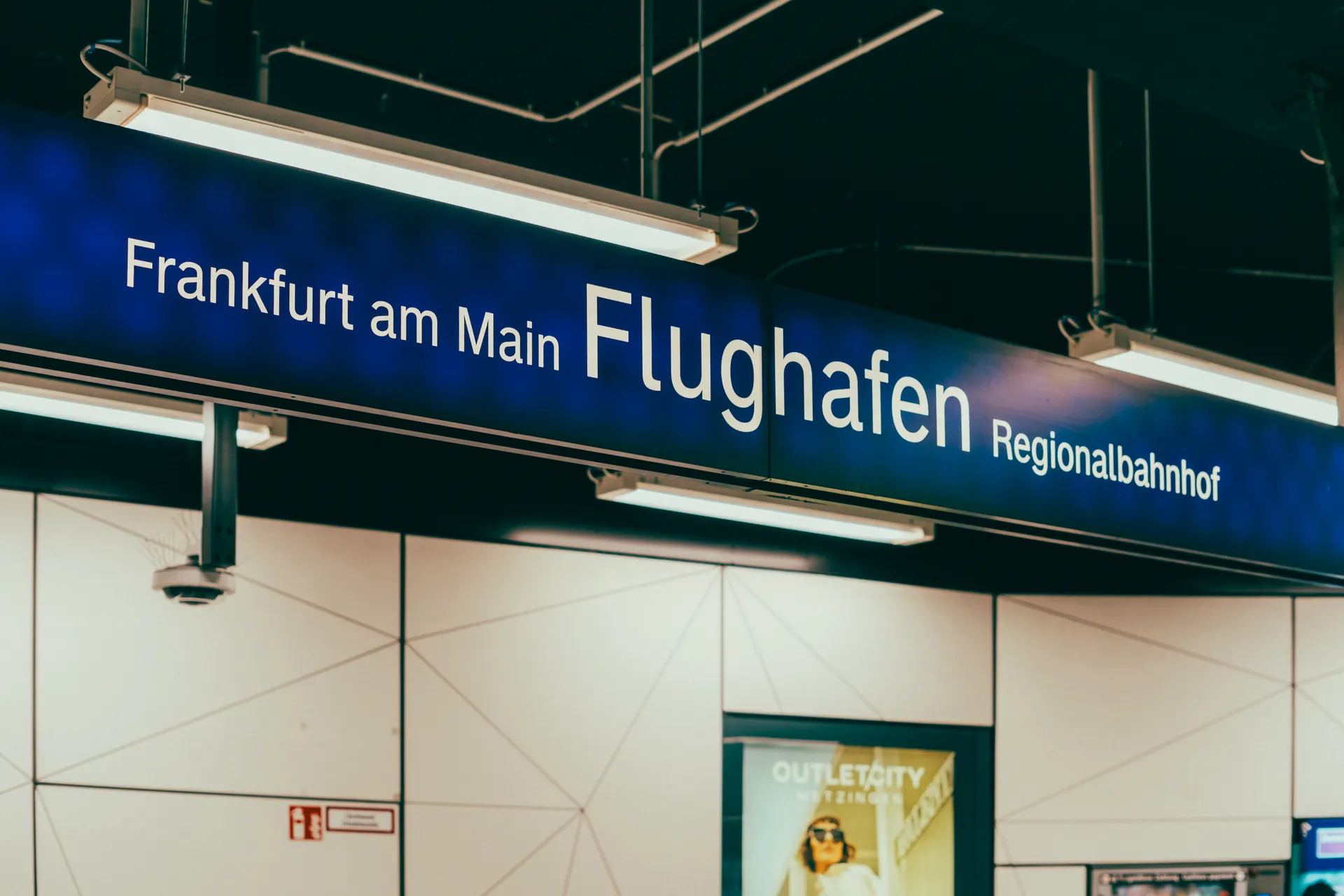 Cologne Airport to City Centre: All Transport Options (2026)