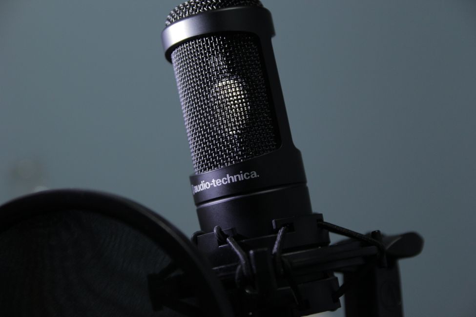 podcast recording setup microphone