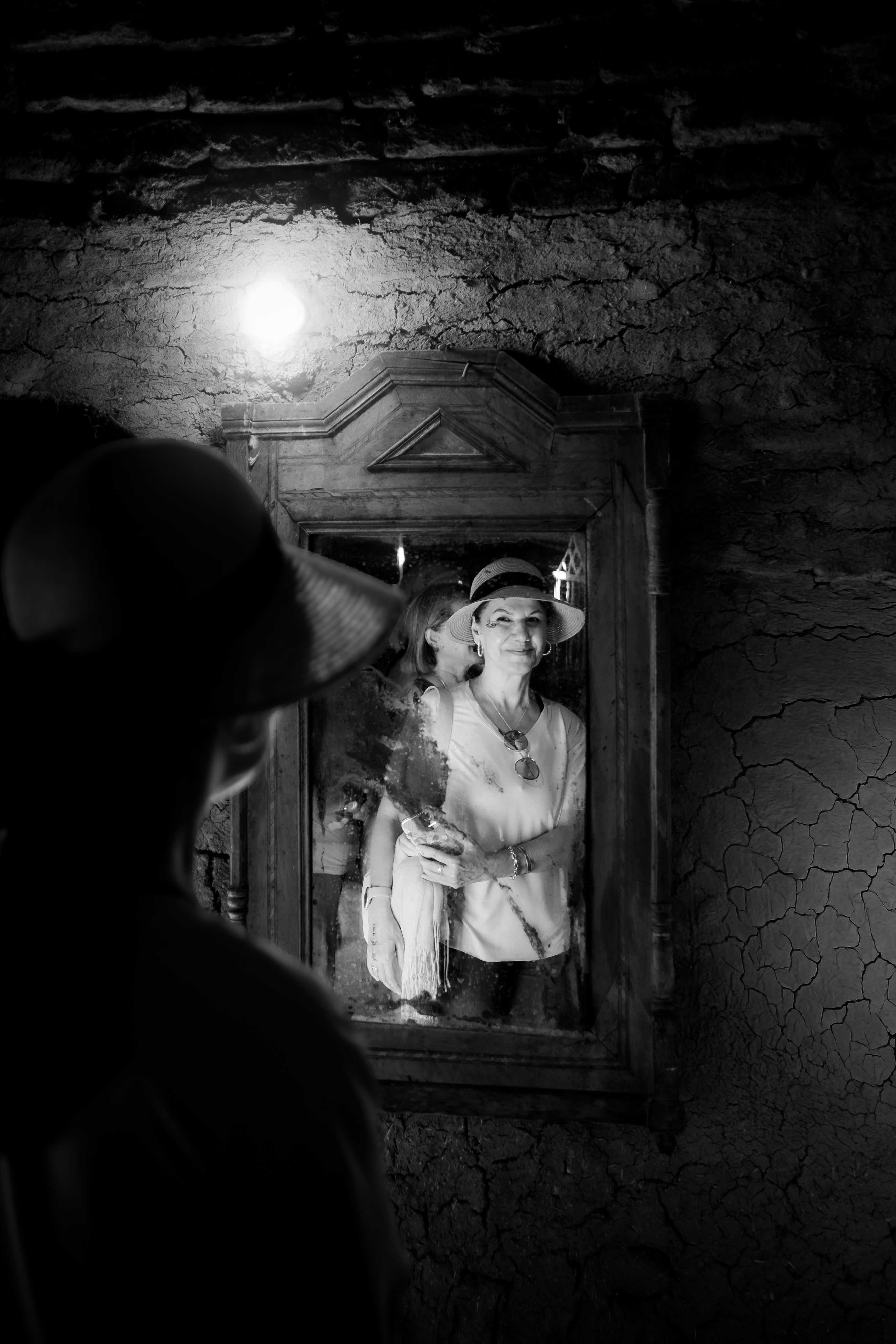 Mirror Using For Help Why Do I Look Worse in Mirrors? Psychology, Lighting, Lenses, and When ...