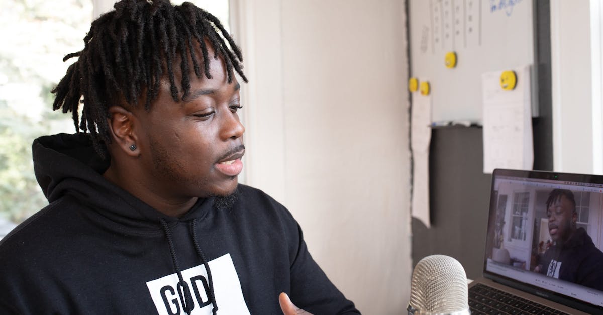 《WTF with Marc Maron》節目以奧巴馬生活建議作結,啟發聽眾深